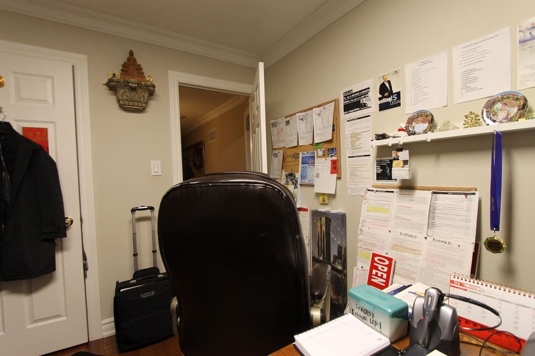 486 Galedowns Court, Mississauga, ON L5A 3H9