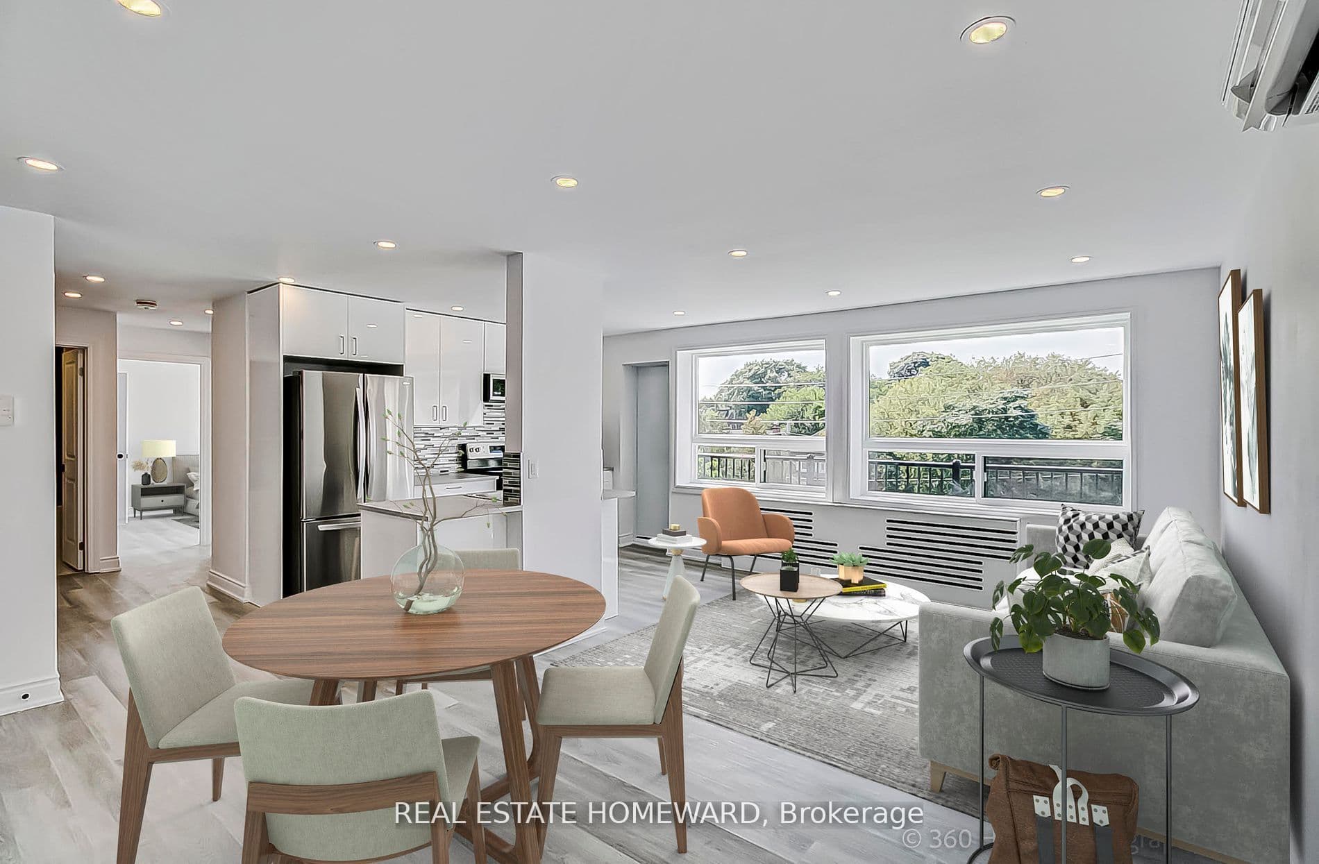 419 Woodbine Avenue 4, Toronto E02, ON M4L 3P7