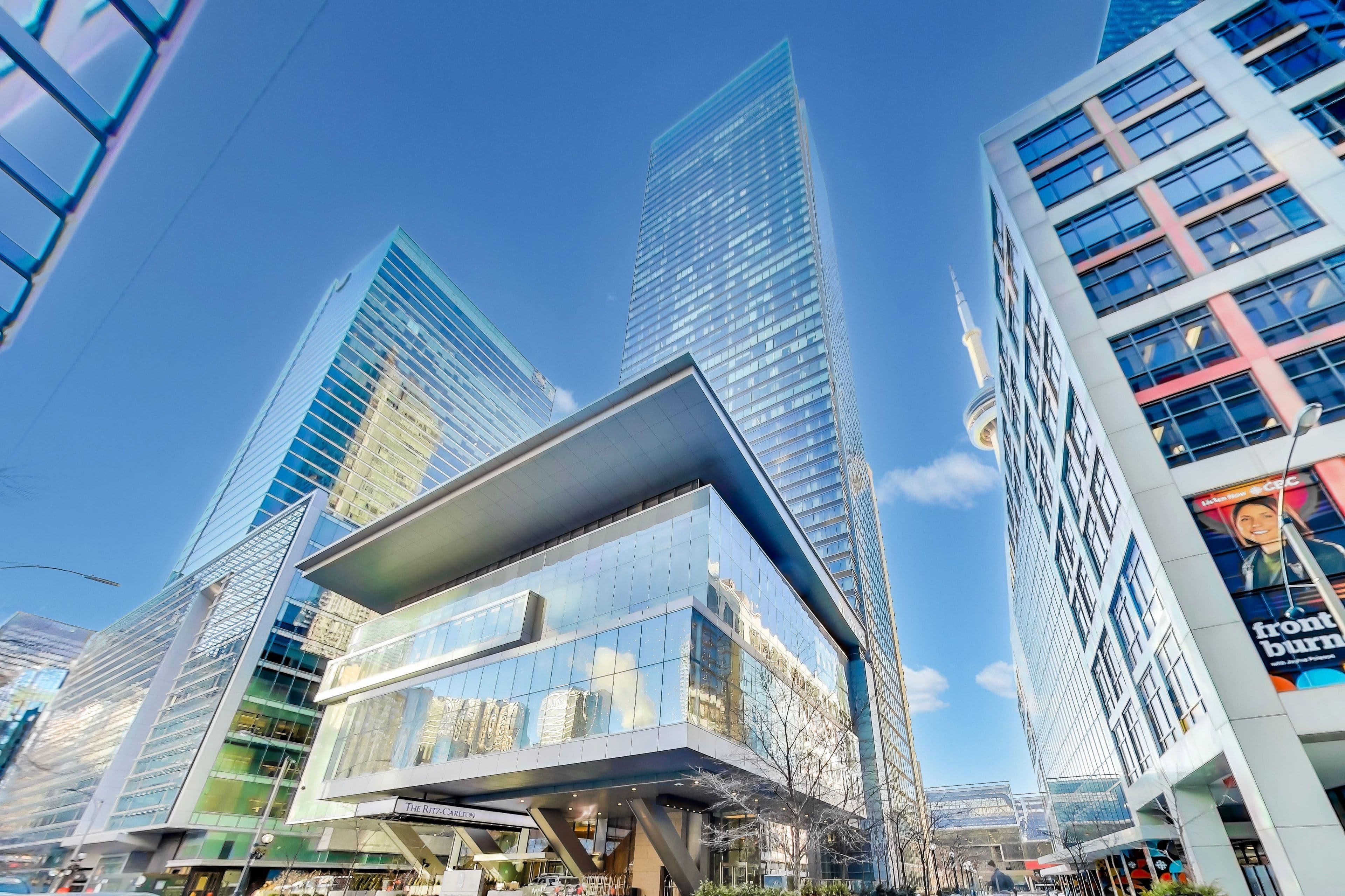 183 Wellington Street W 3503, Toronto C01, ON M5V 0A1