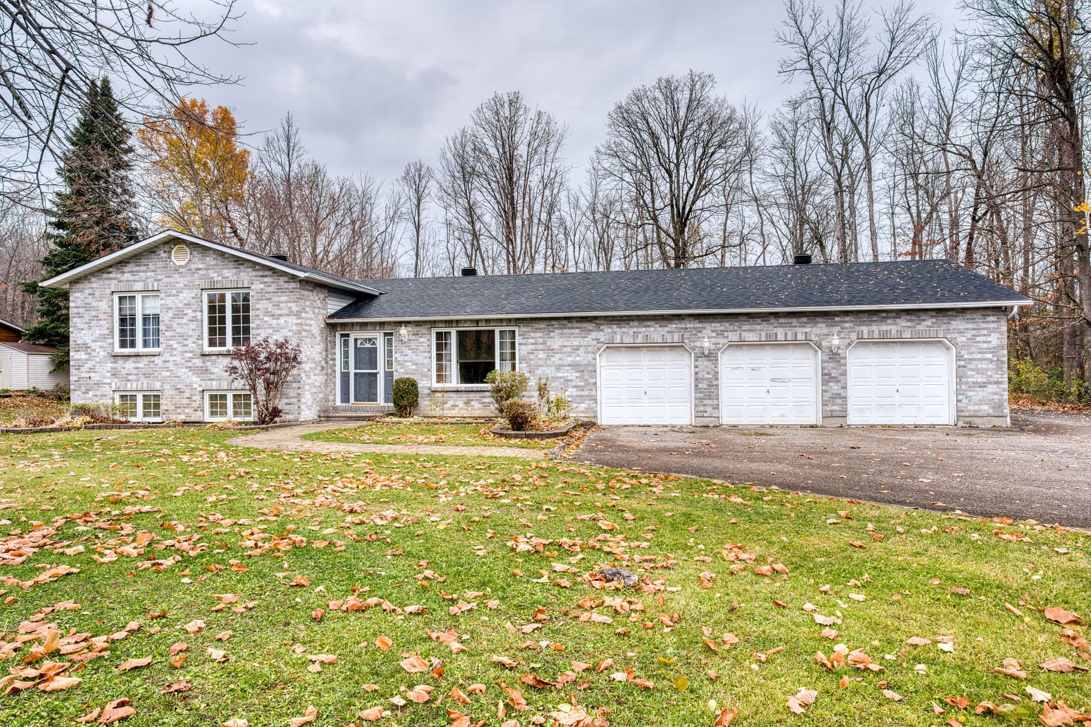 188 Hemlock Drive, Beckwith, ON K7C 3P2