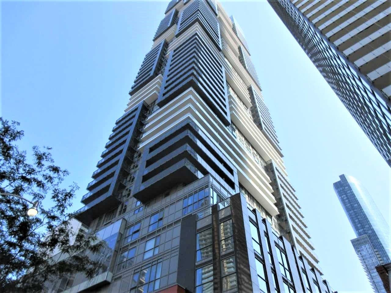 7 Grenville Street 908, Toronto C01, ON M4Y 1X3