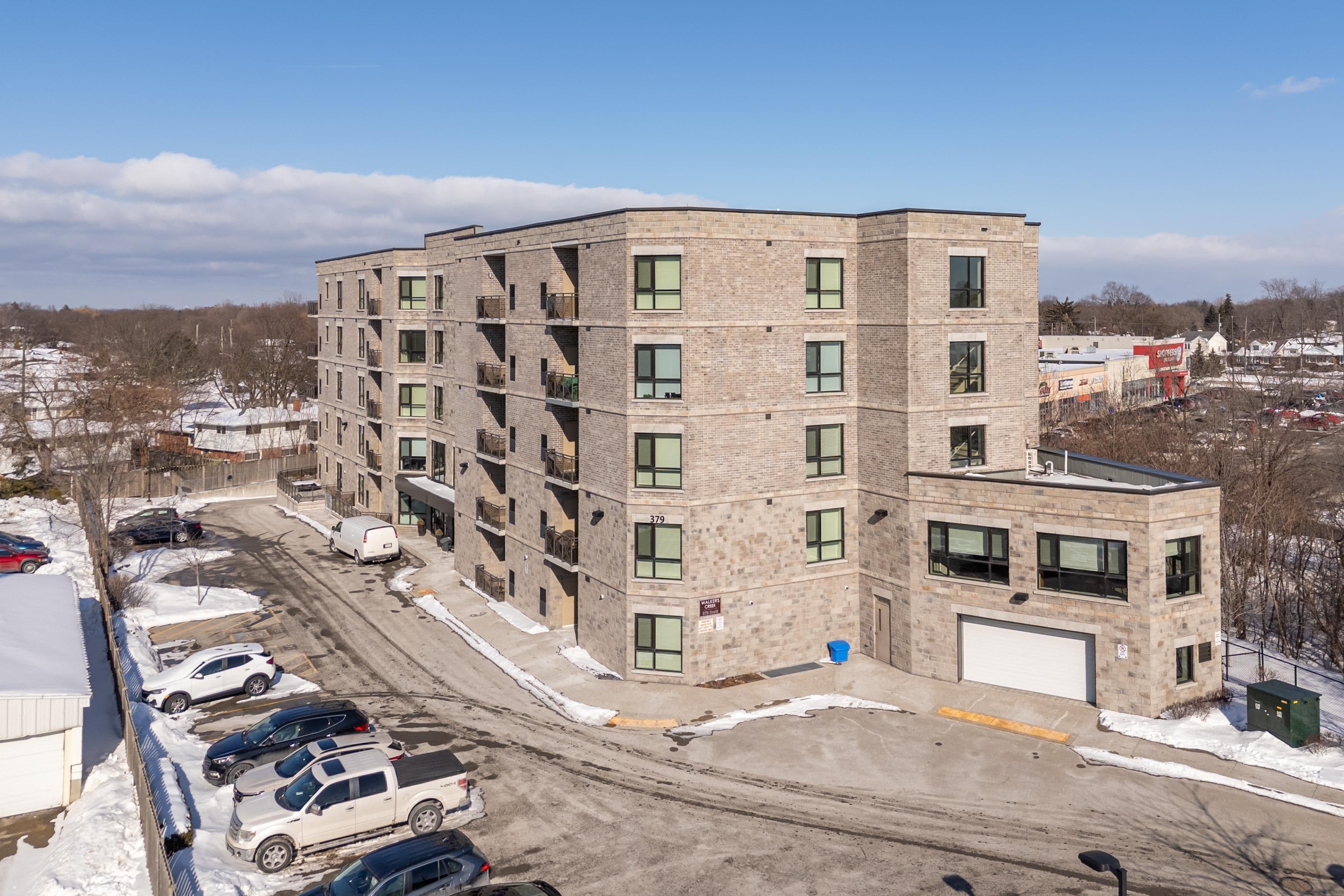 379 Scott Street 209, St. Catharines, ON L2M 3W2