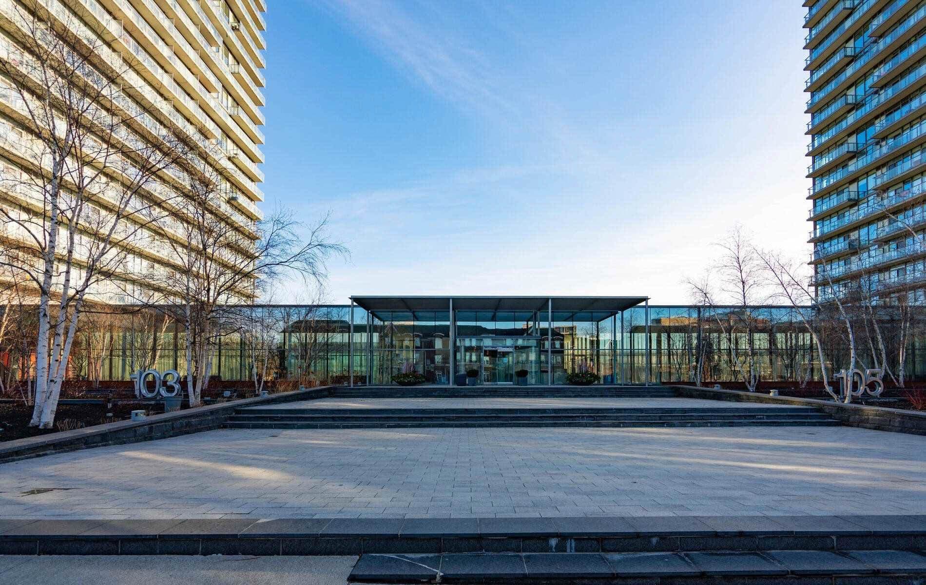 105 The Queensway N/A 1406, Toronto W01, ON M6S 5B5