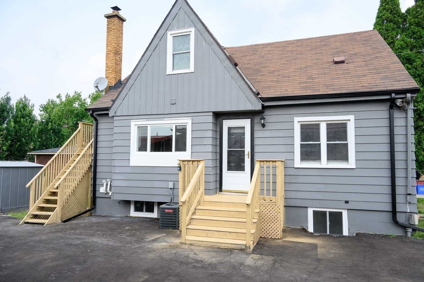 65 Nash Road N Basement, Hamilton, ON L8H 2P5