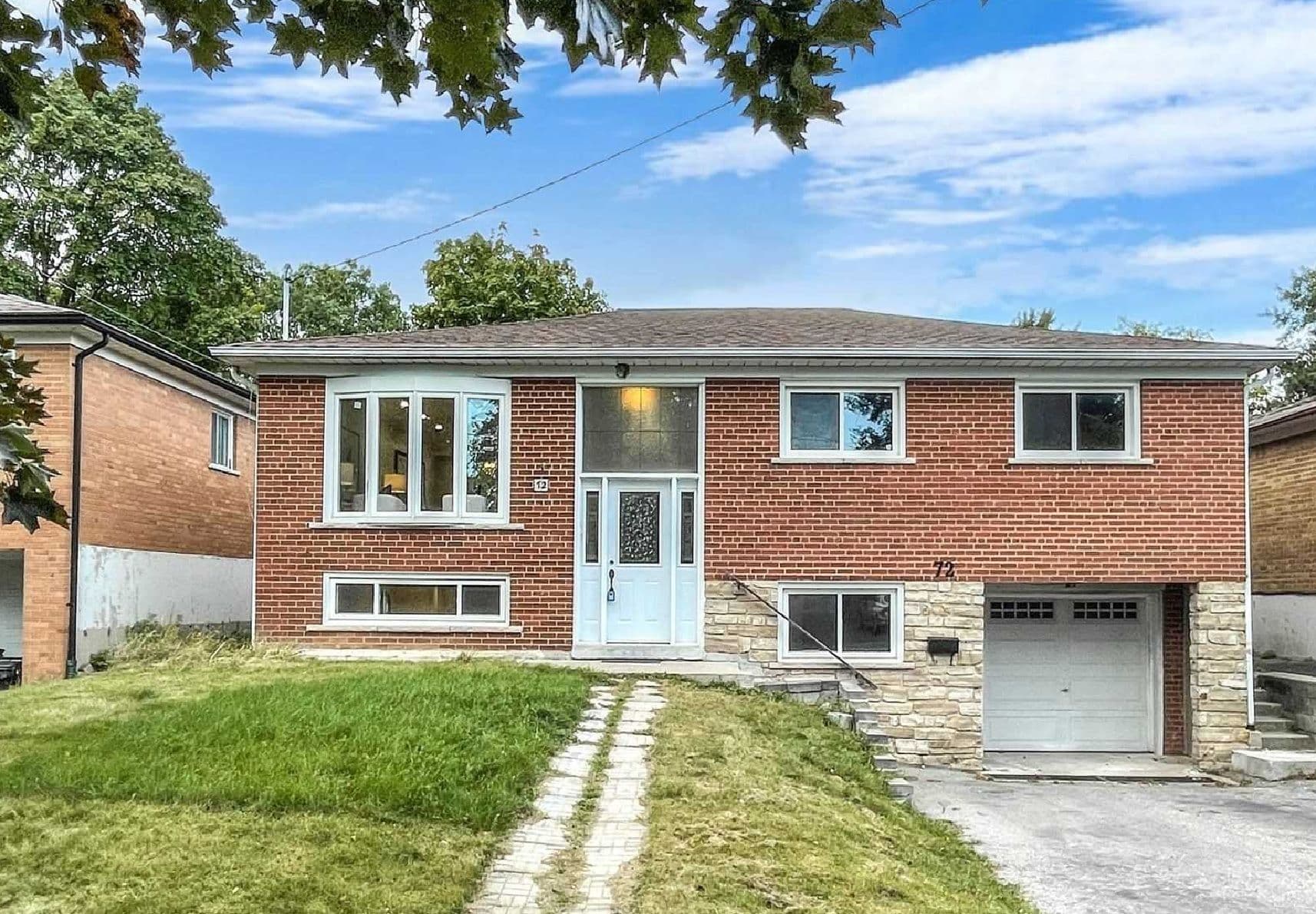 72 Houston Crescent Lower, Toronto C15, ON M2J 3H8