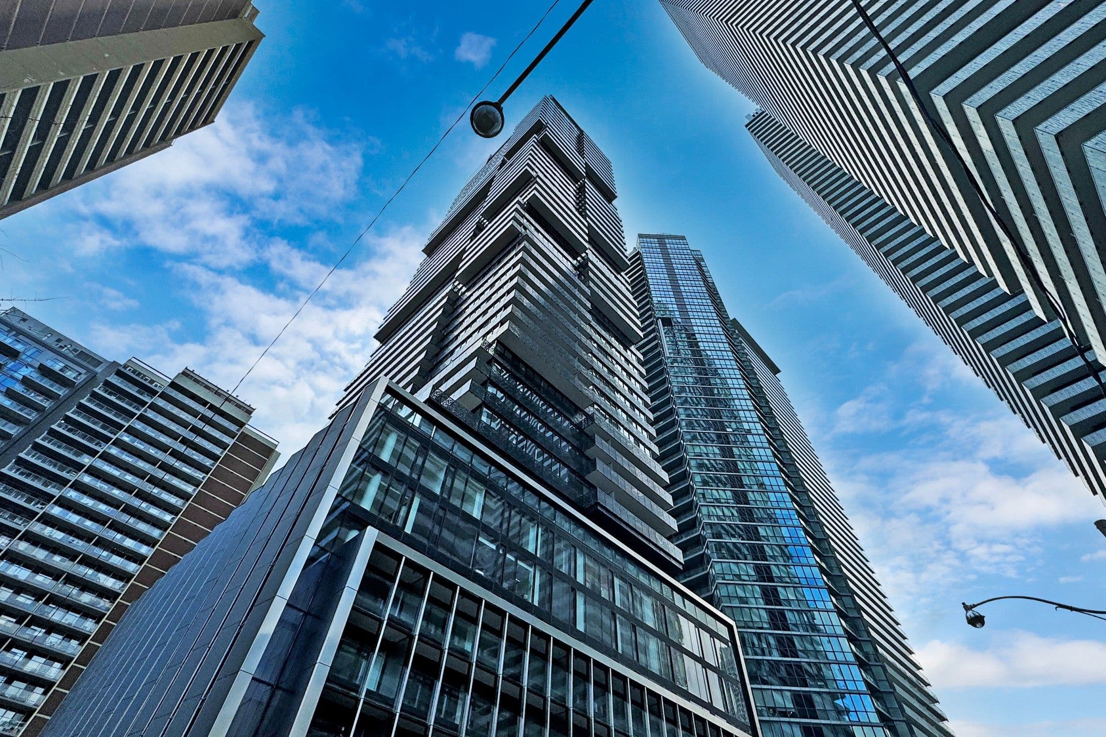 55 Charles Street E 5004, Toronto C08, ON M4Y 0J1