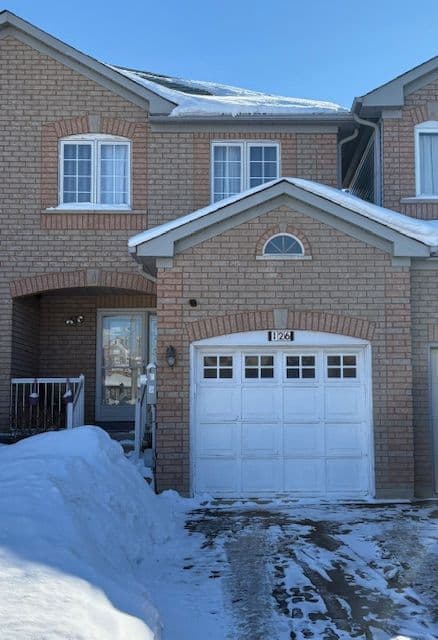 126 Twin Pines Crescent, Brampton, ON L7A 1N2