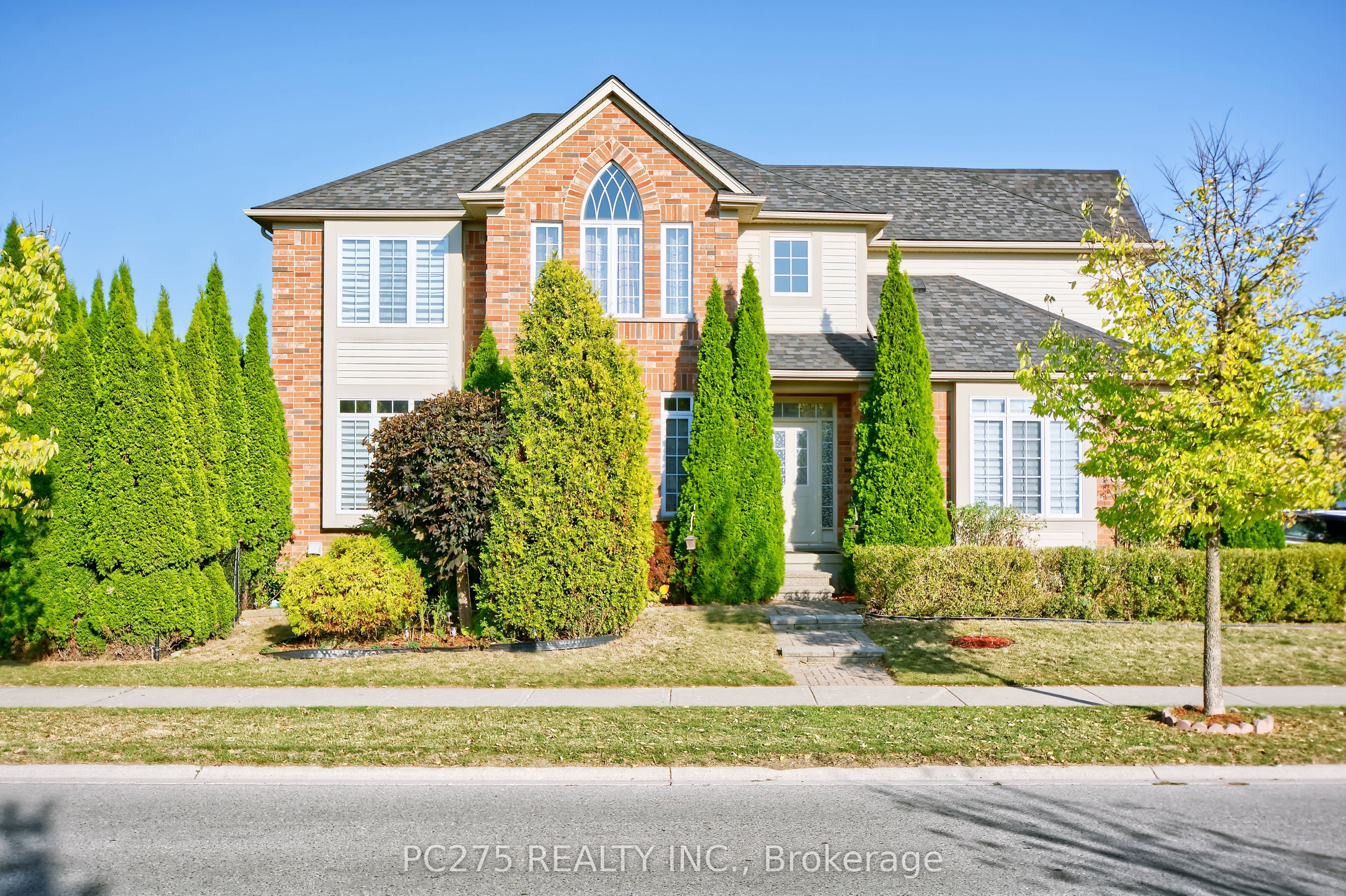 2392 Asima Drive, London South, ON N6M 0B3
