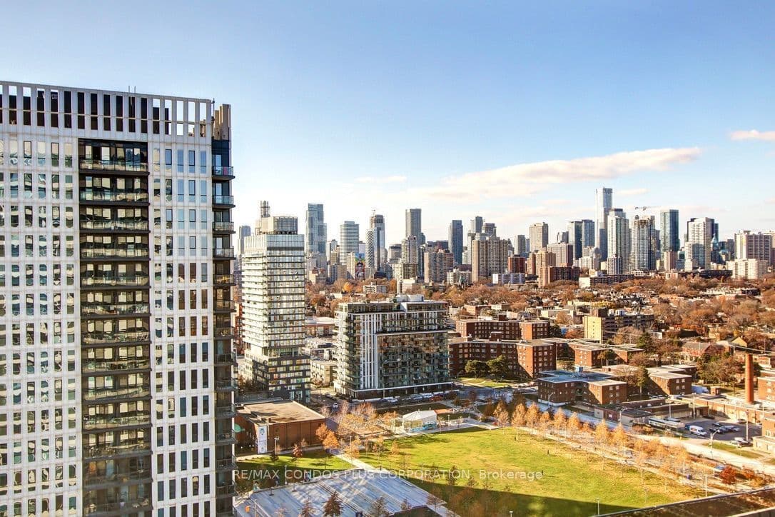 20 Tubman Avenue 1311, Toronto C08, ON M5A 0M8