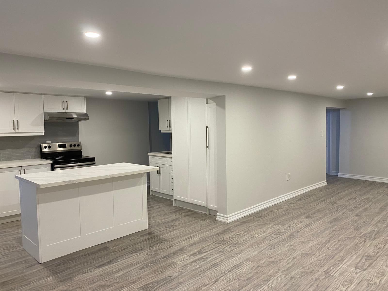 871 Liverpool Road Lower, Pickering, ON L1W 1S3