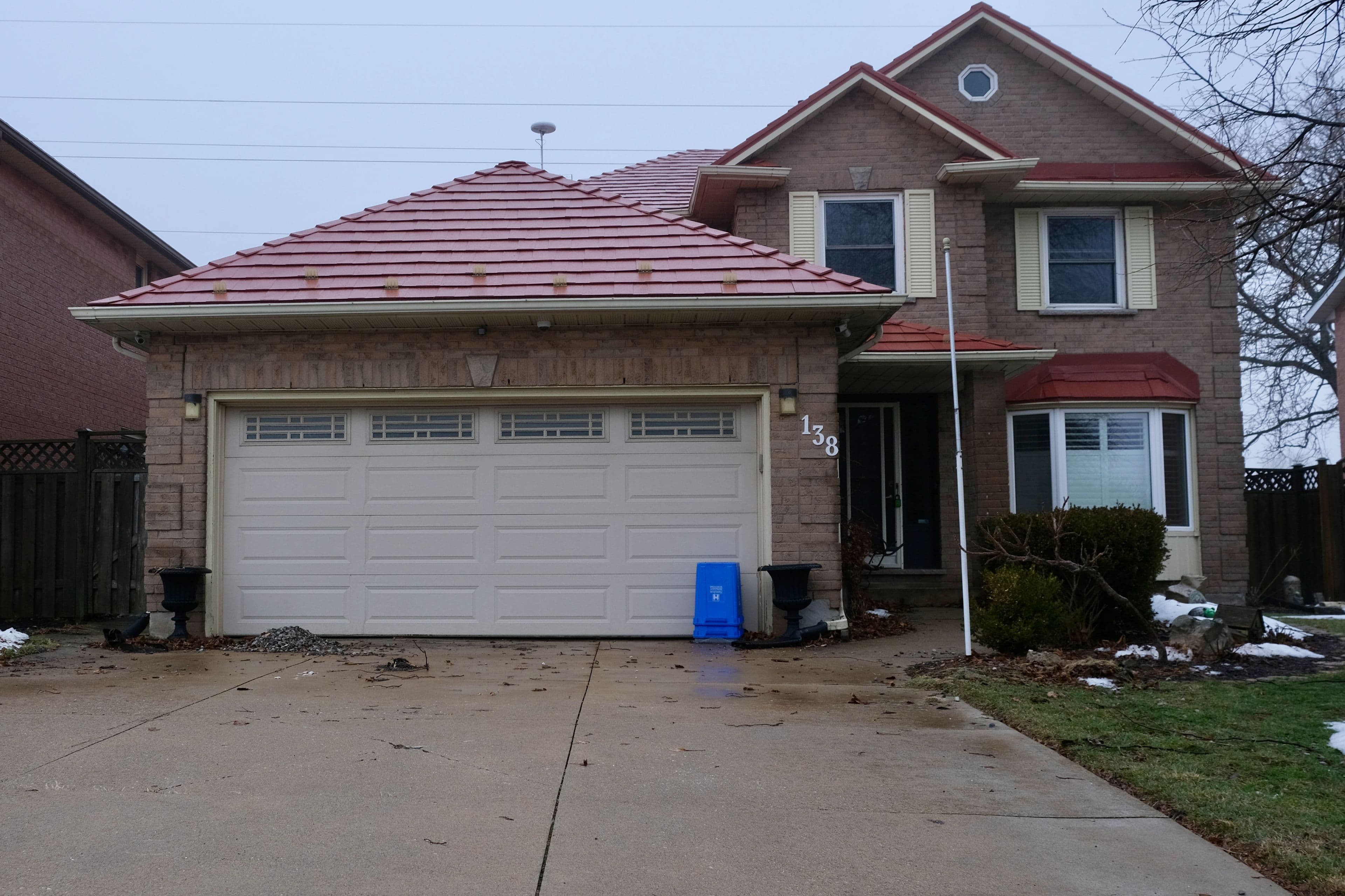 138 Rowntree Drive, Hamilton, ON L8W 2N6