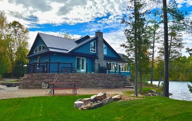 1021 South Kash Lake Lane, Frontenac, ON K0H 1B0