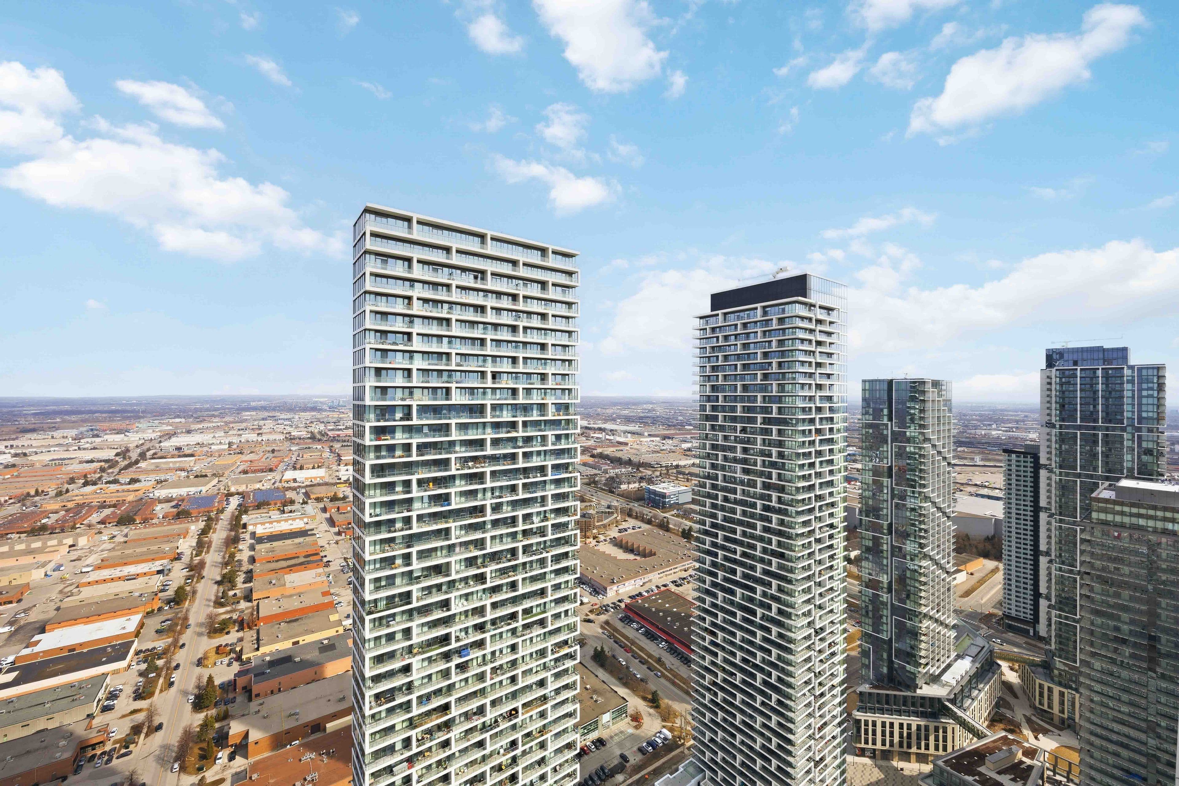 5 Buttermill Avenue 5512, Vaughan, ON L4K 0J5