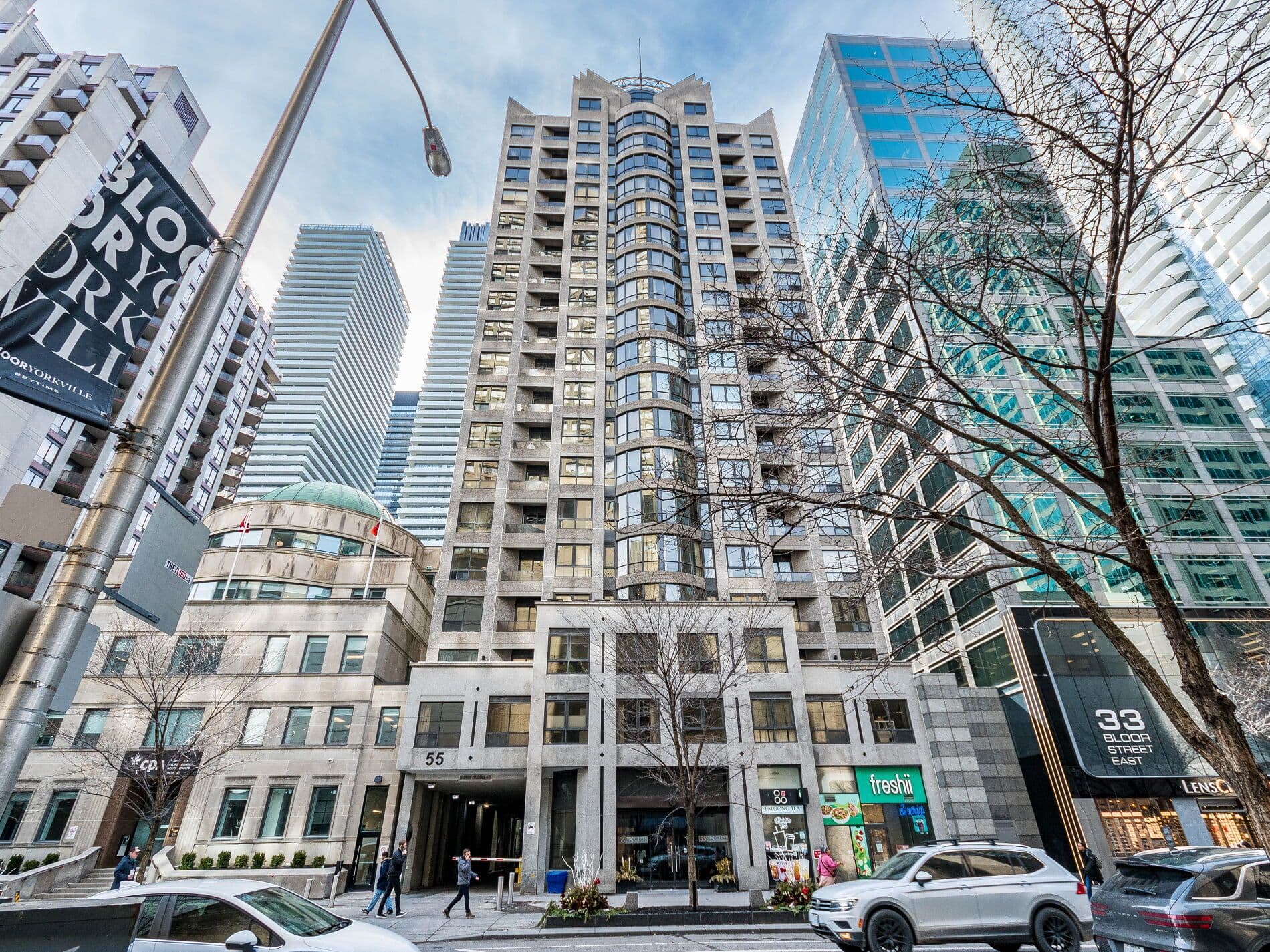 55 Bloor Street E 802, Toronto C08, ON M4W 3W6