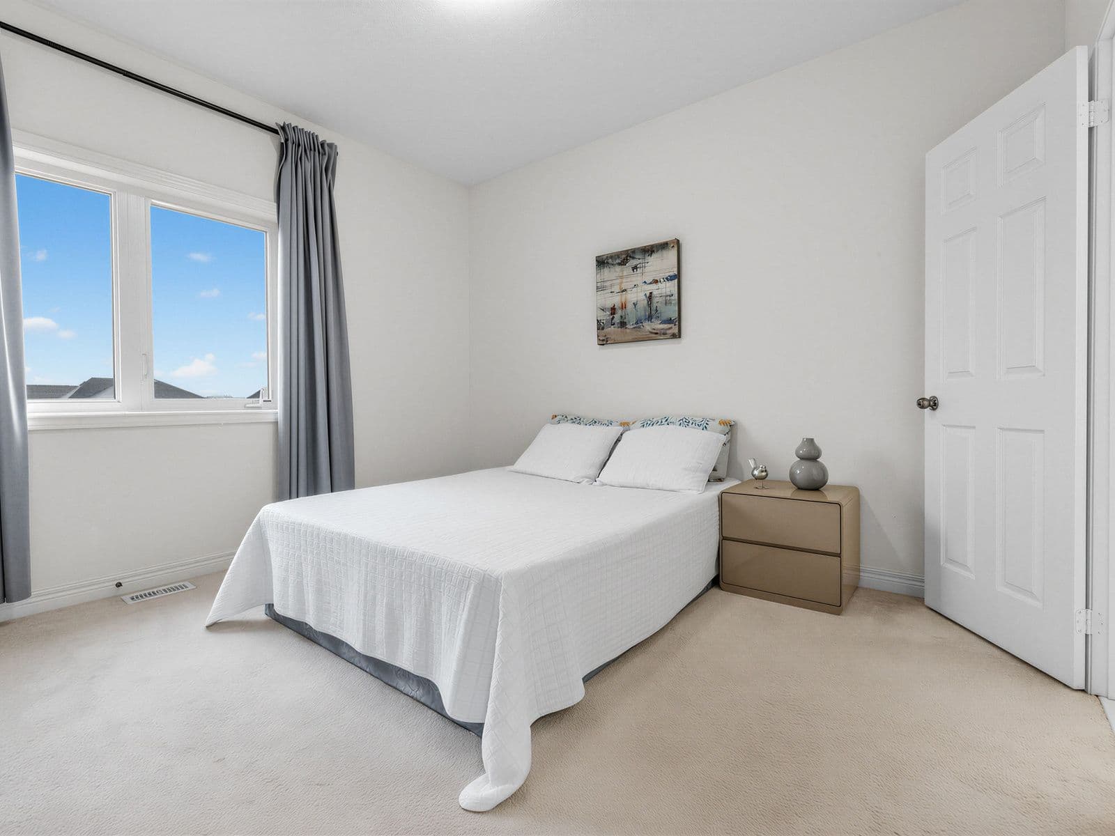 10 Mary Willson Court, East Gwillimbury, ON L9N 0P5