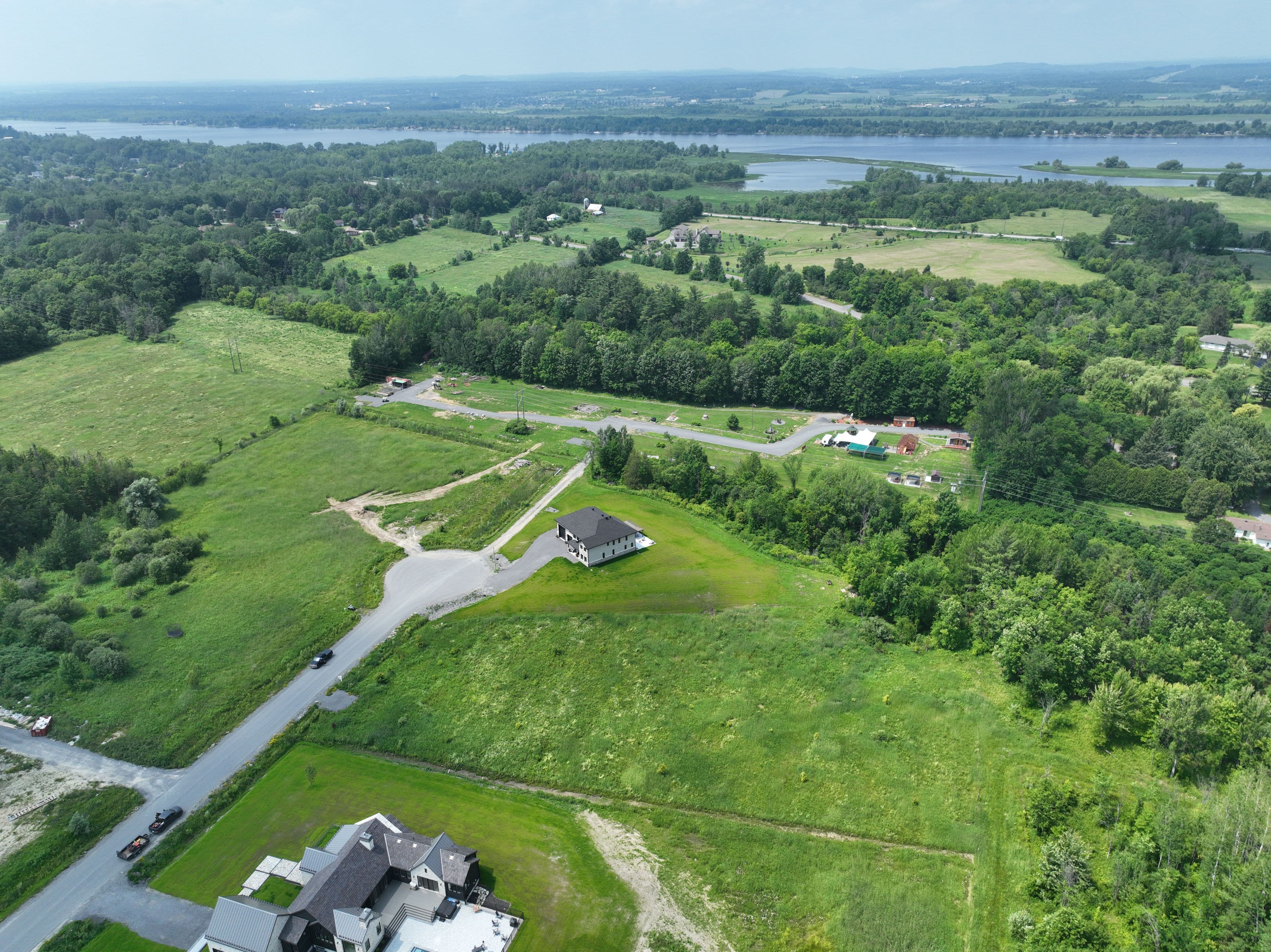 26 Nirmala Drive, Orleans - Cumberland and Area, ON K4C 0B2