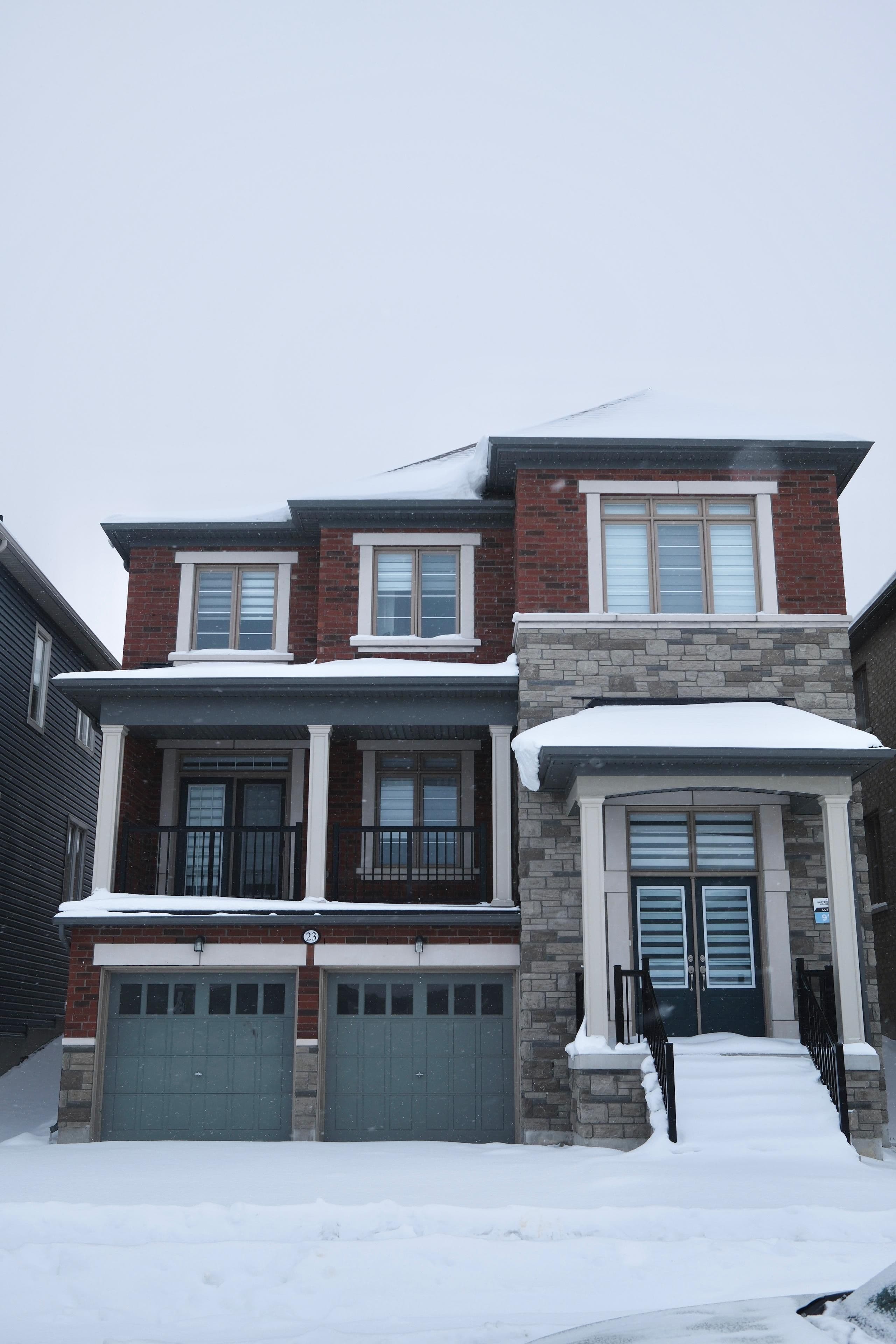 23 Faimira Avenue, Georgina, ON L4P 0C2
