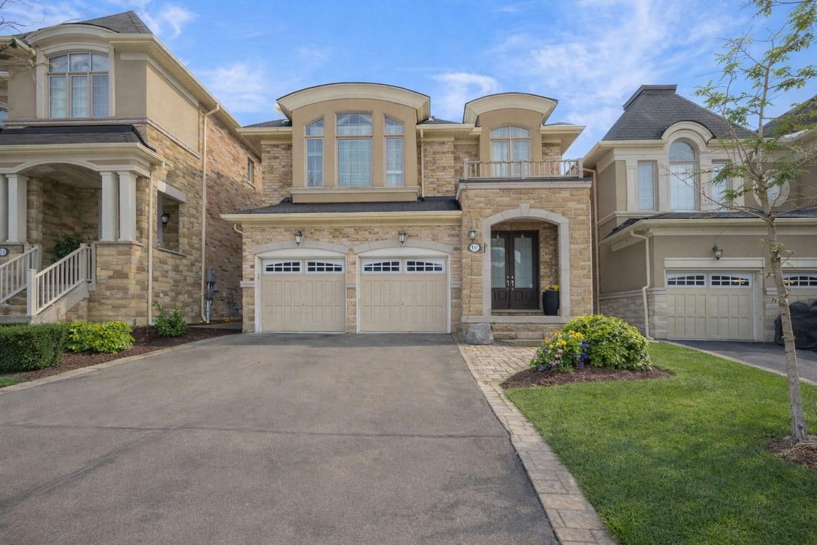 19 Mediterranean Crescent, Brampton, ON N9V 3X6