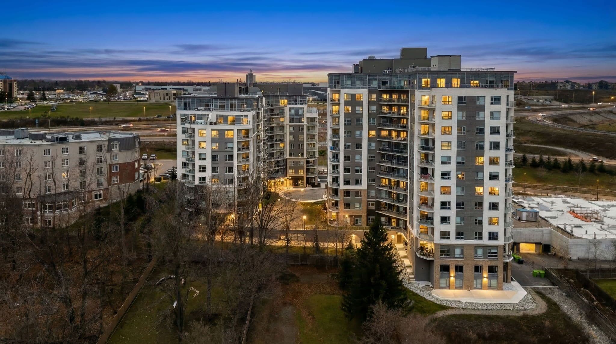 58 Lakeside Terrace 1105, Barrie, ON L4N 9S2