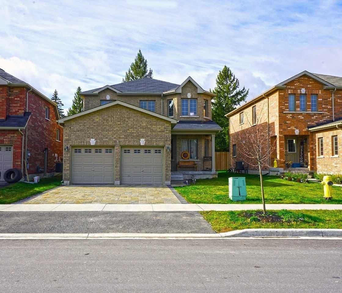 52 Claxton Crescent, Kawartha Lakes, ON K9V 0H3