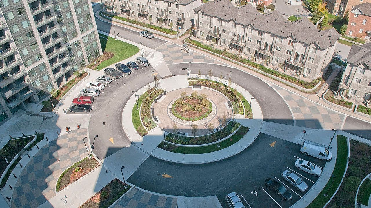 273 South Park Road 611, Markham, ON L3T 0B5