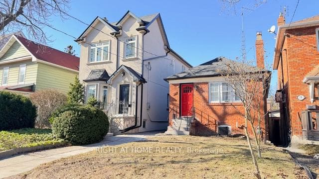 280 Woburn Avenue, Toronto C04, ON M5M 1K9