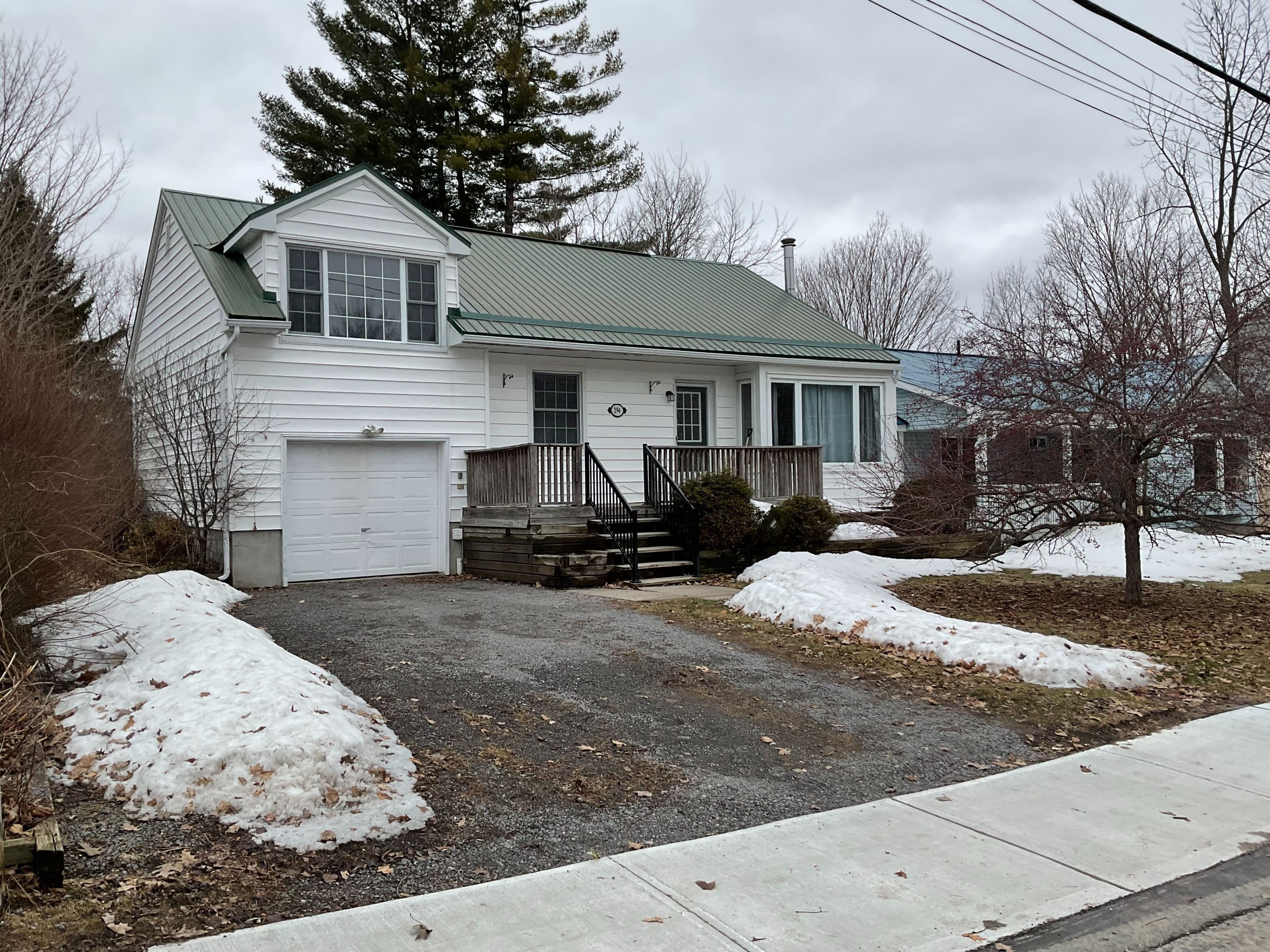 294 St George Street, Mississippi Mills, ON K0A 1A0