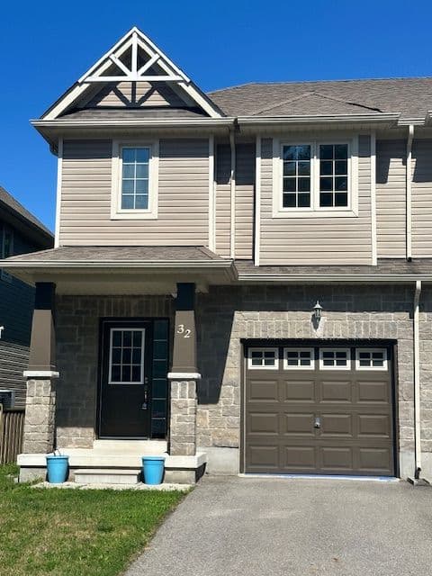 32 Arcadia Road, Wasaga Beach, ON L9Z 3C7