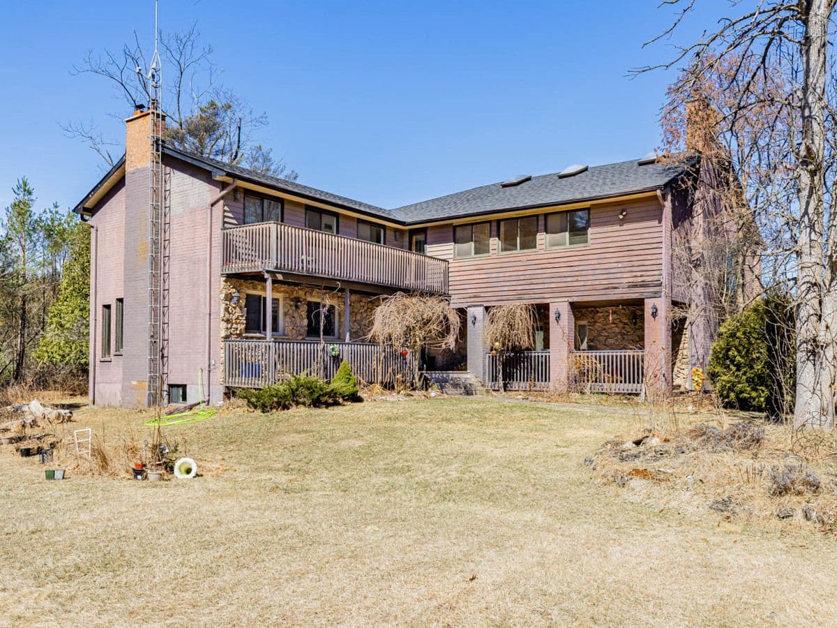 4282 Vivian Road, Whitchurch-Stouffville, ON L4A 1Z2