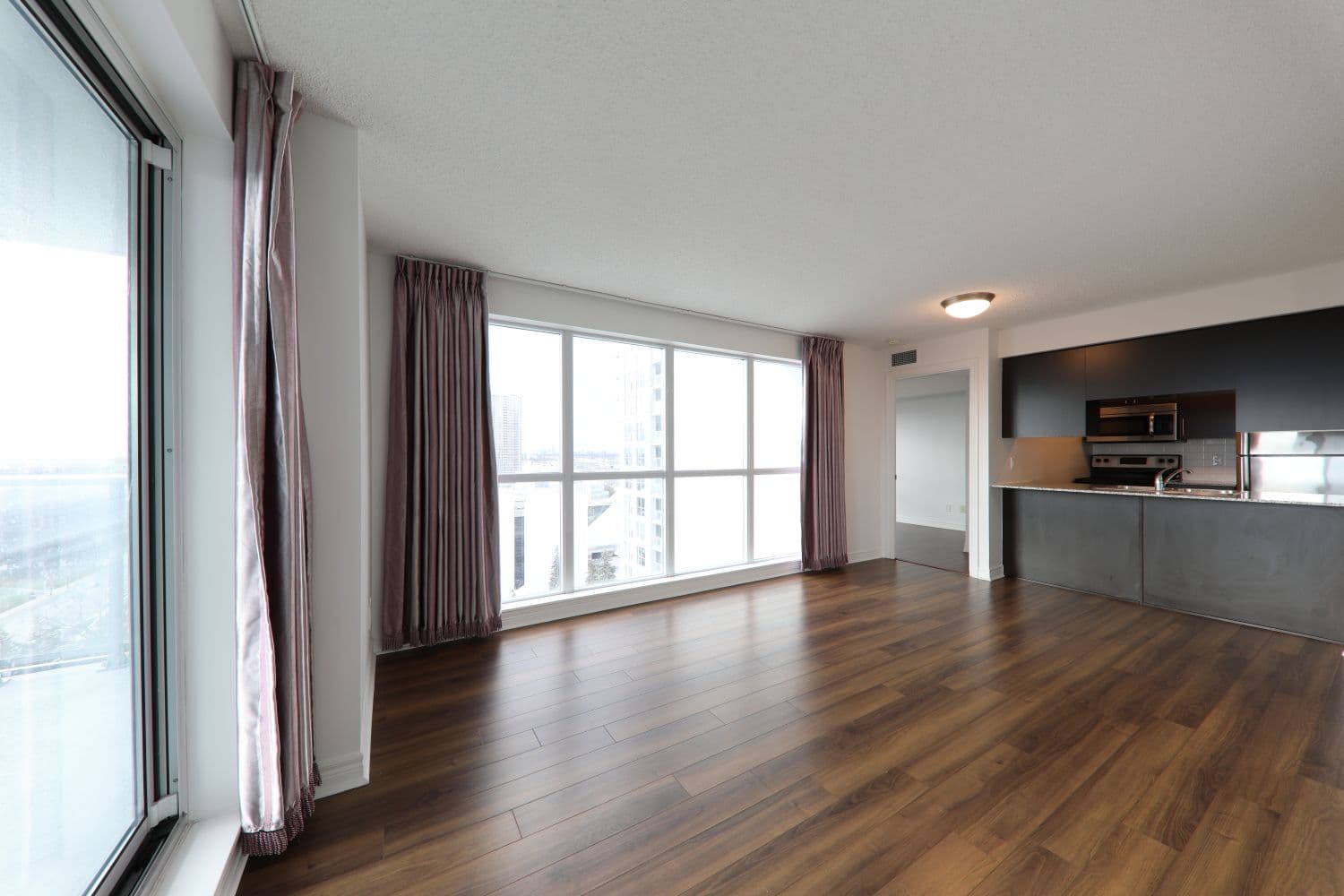 50 Town Centre Court 1502, Toronto E09, ON M1P 0A9