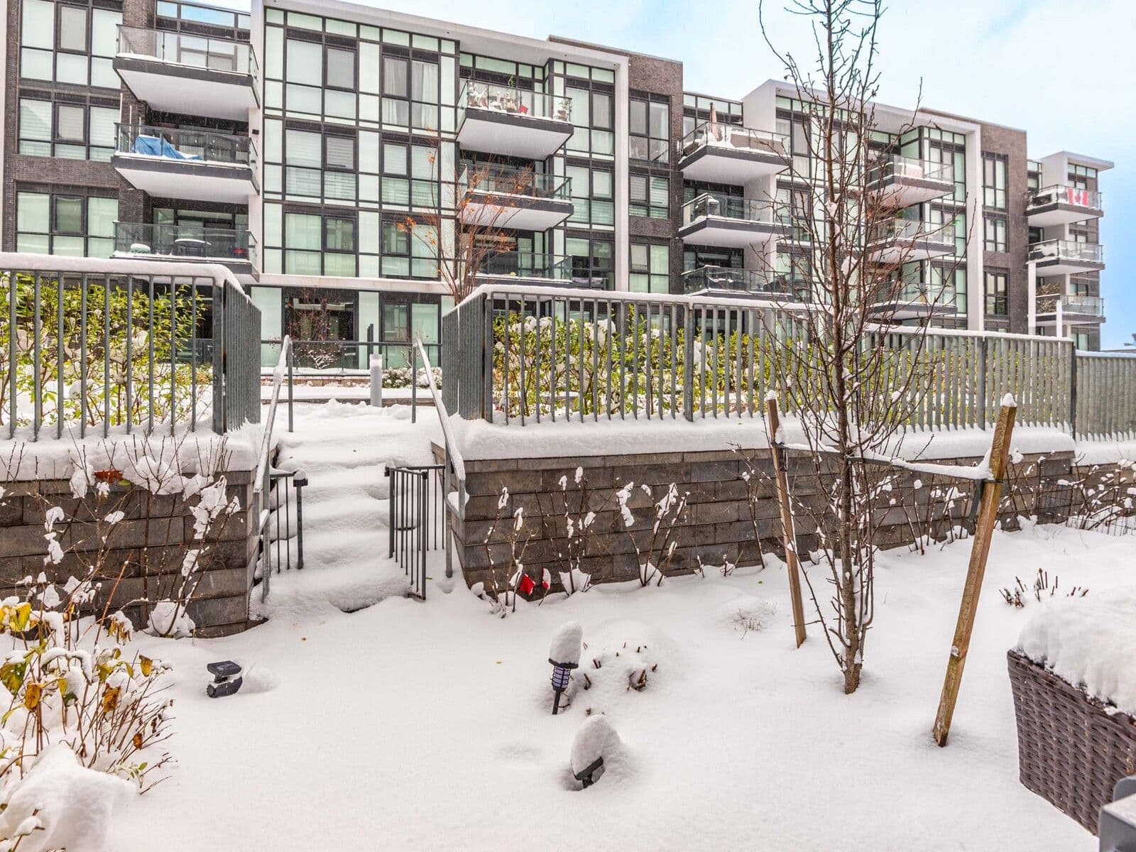 415 SEA RAY Avenue G13, Innisfil, ON L9S 0N9