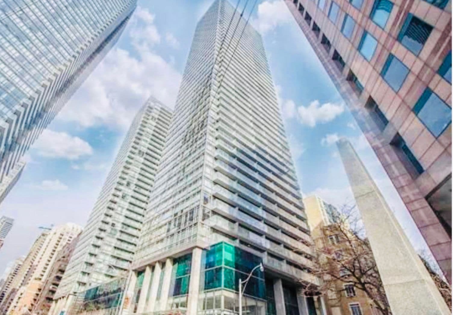 38 Grenville Street 3609, Toronto C01, ON M4Y 1A5