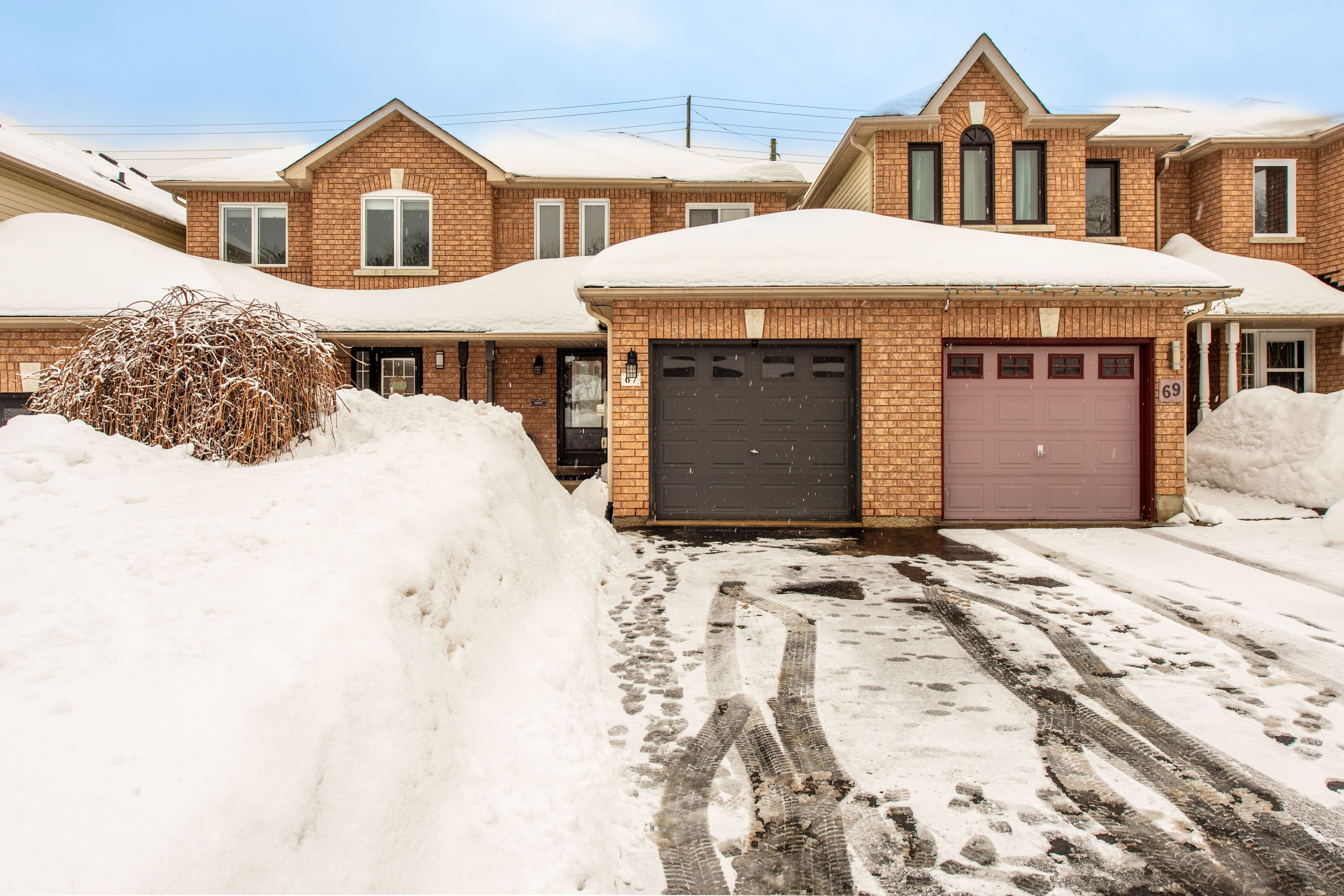 67 Hawthorne Crescent, Barrie, ON L4N 9Y8