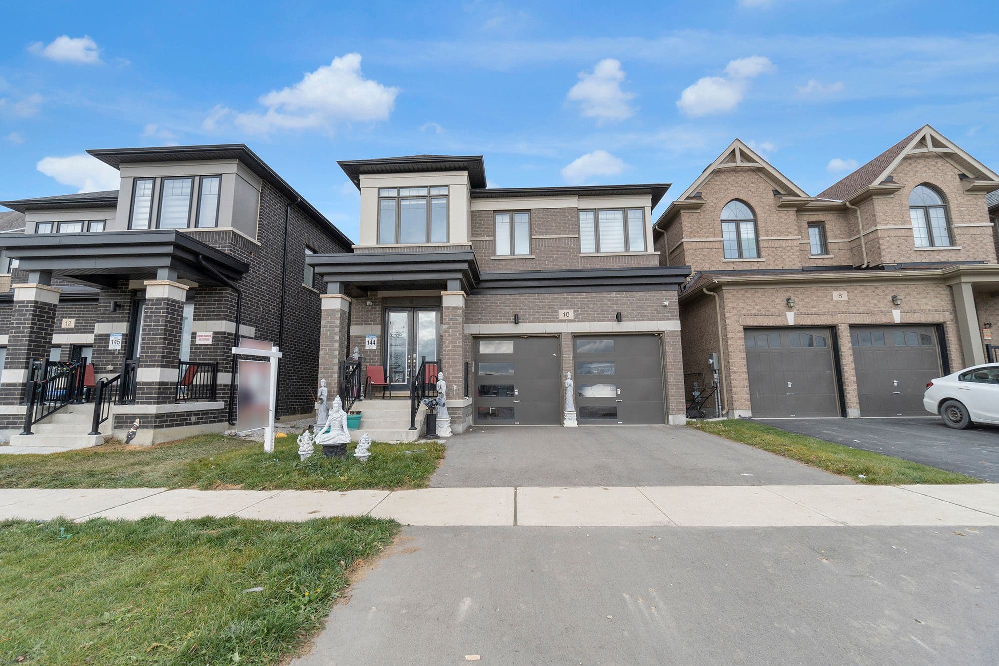 10 Tweedhill Avenue, Caledon, ON L7C 4K5