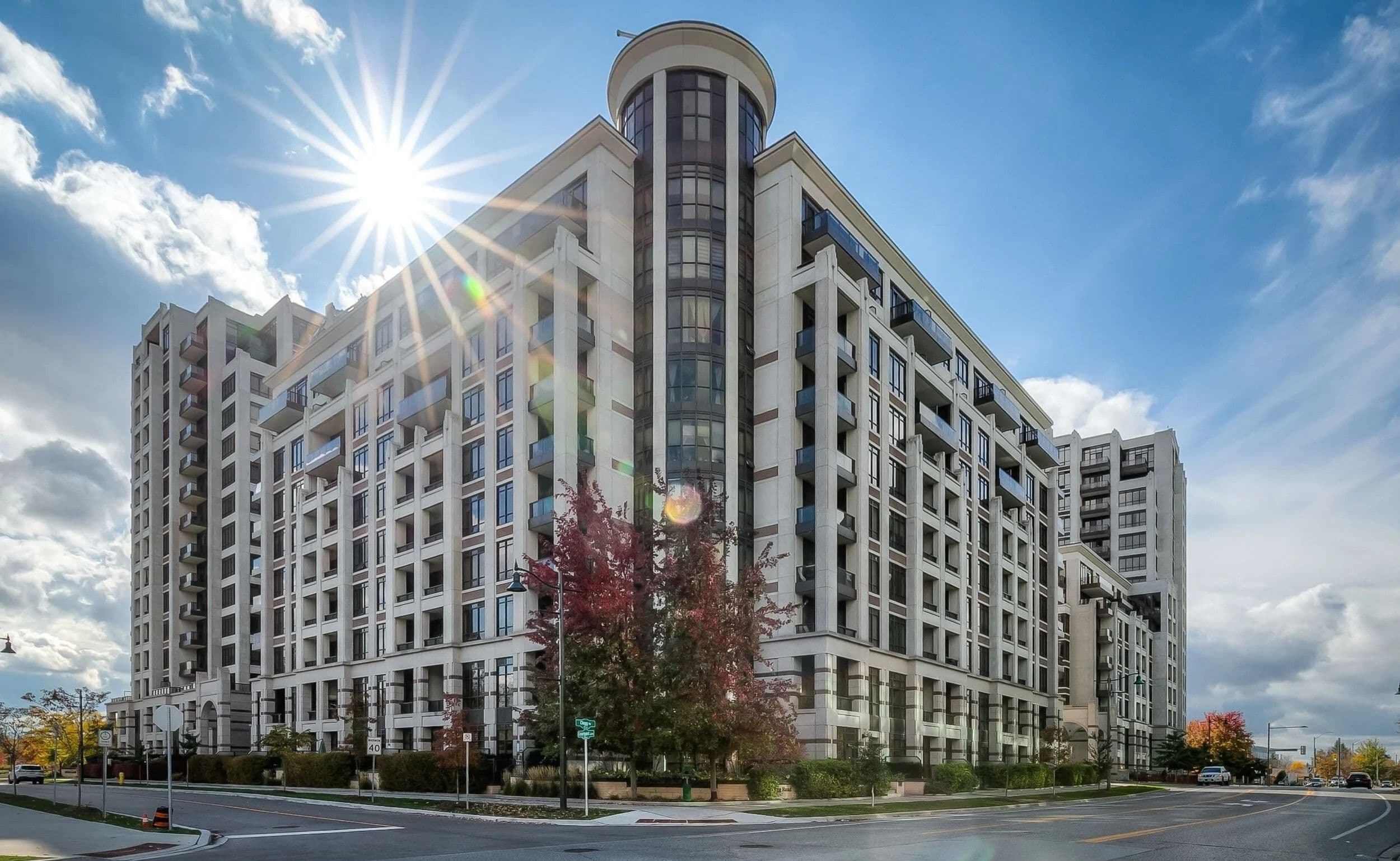 33 Clegg Road 801, Markham, ON L6G 1C7