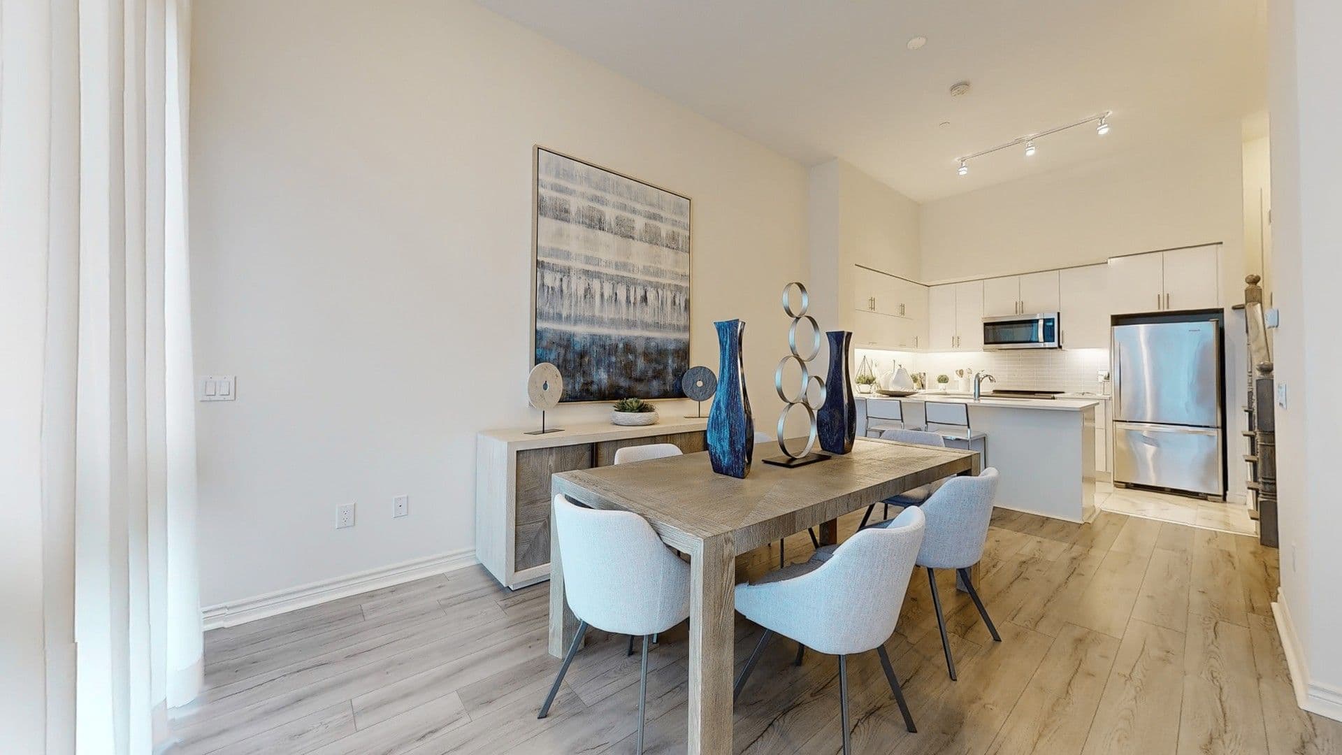 39 Annie Craig Drive Th 101, Toronto W06, ON M8V 0C5