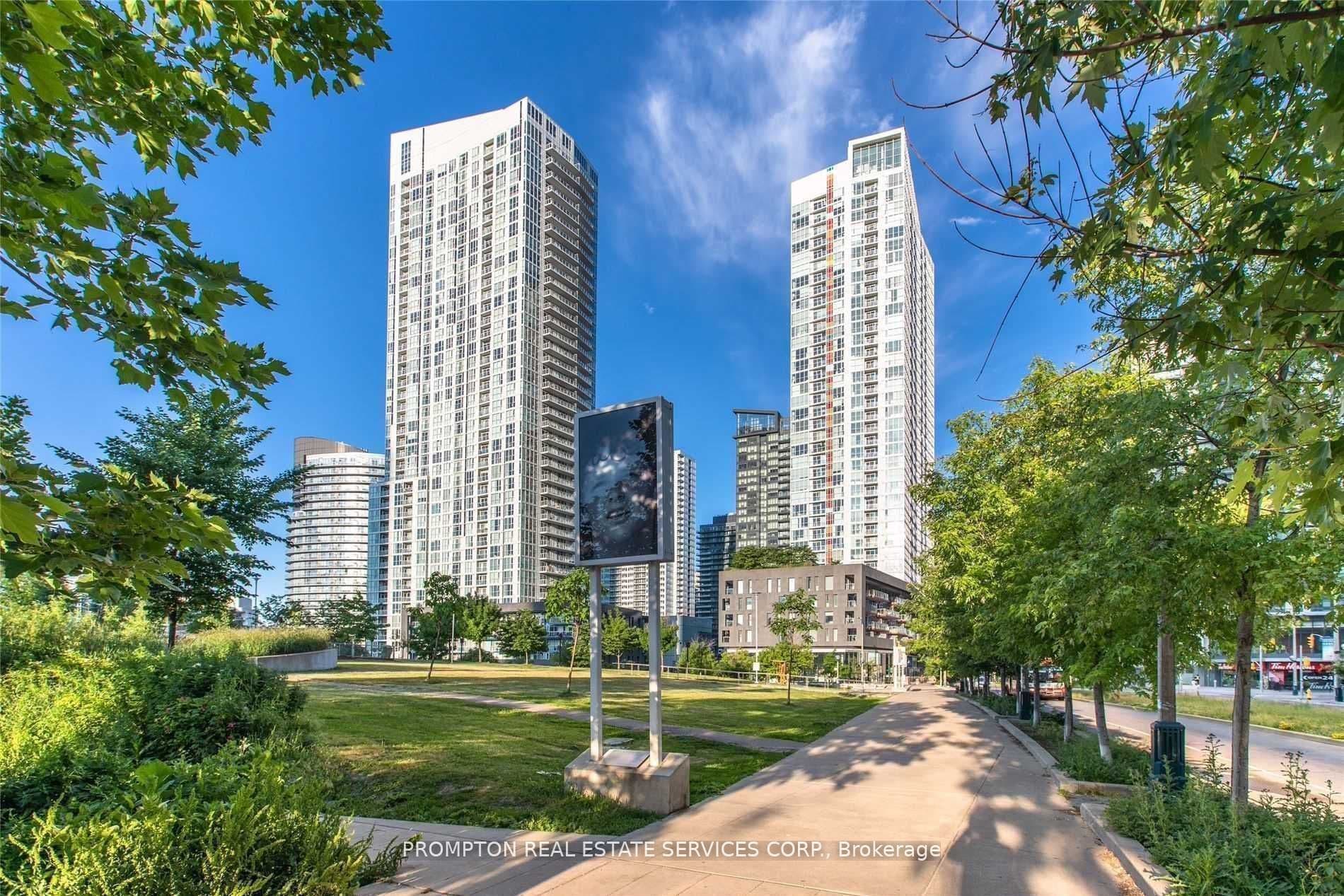 70 QUEENS WHARF Road 901, Toronto C01, ON M5V 0J2