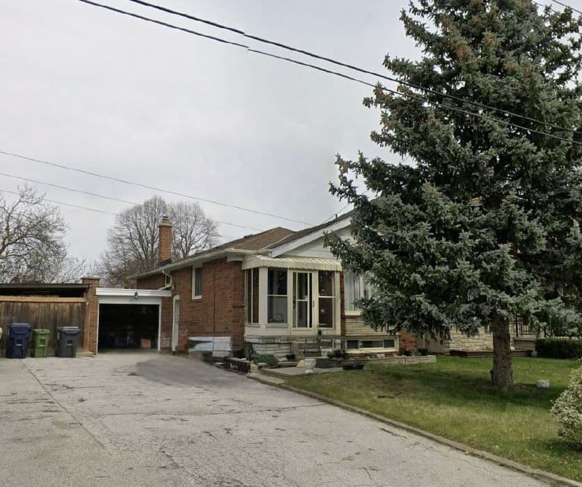 74 Cavehill Crescent, Toronto E04, ON M1R 4P9