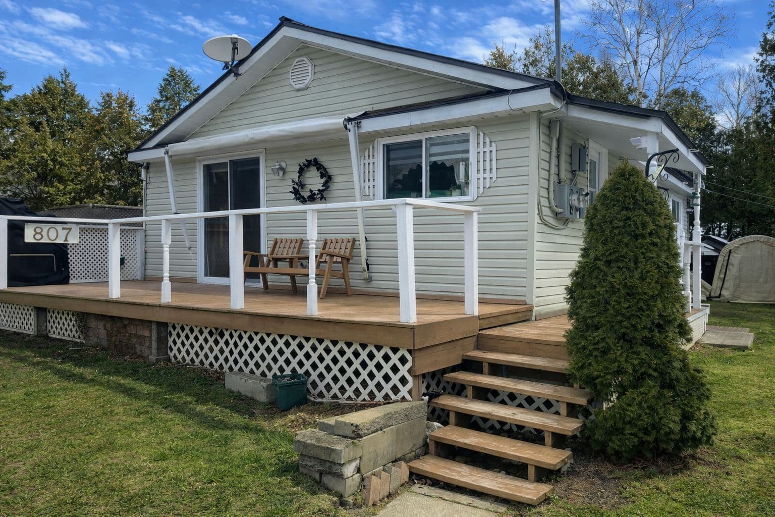 807 3rd Avenue S, South Bruce Peninsula, ON N0H 2G0