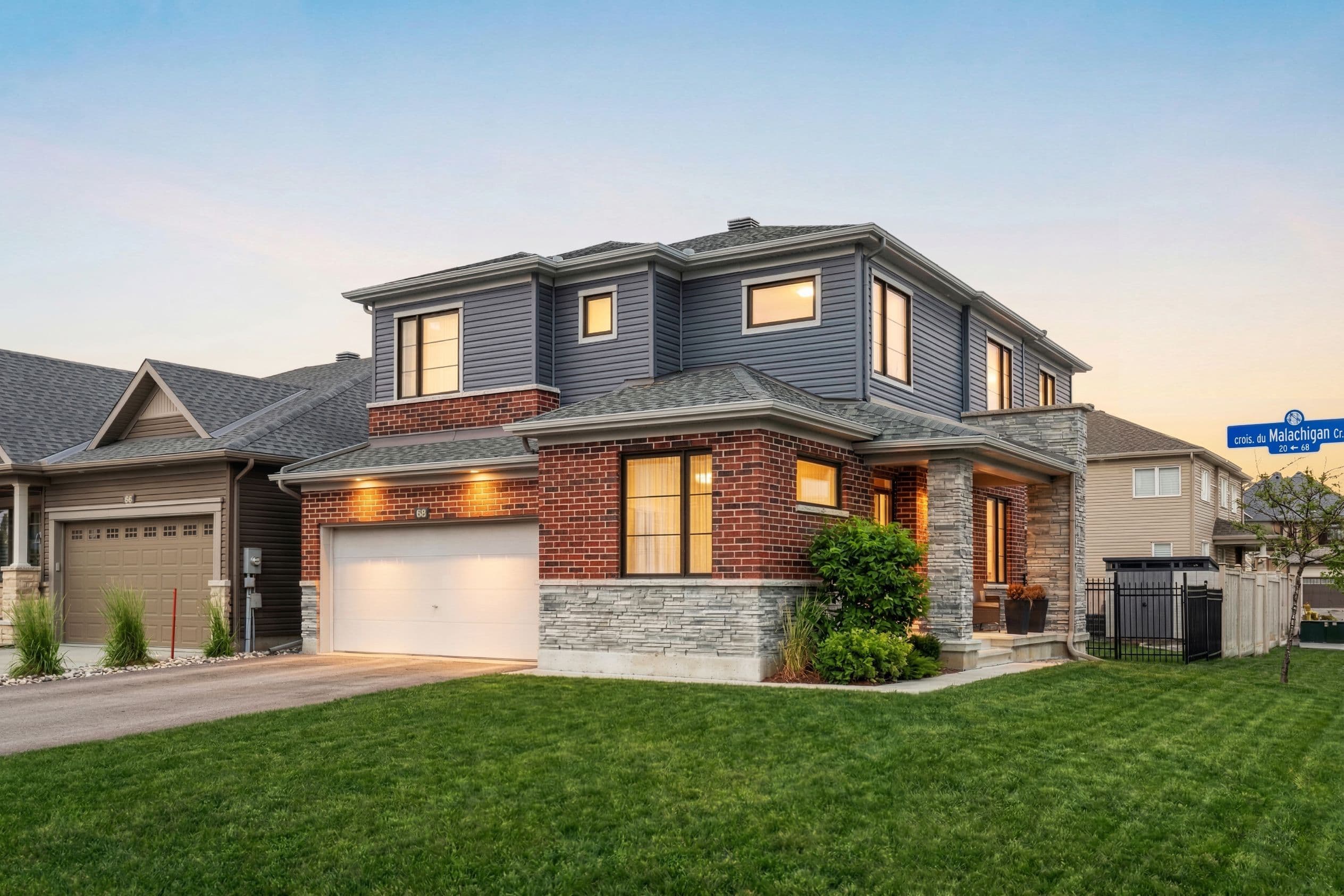 68 Malachigan Crescent, Orleans - Cumberland and Area, ON K4A 1G5