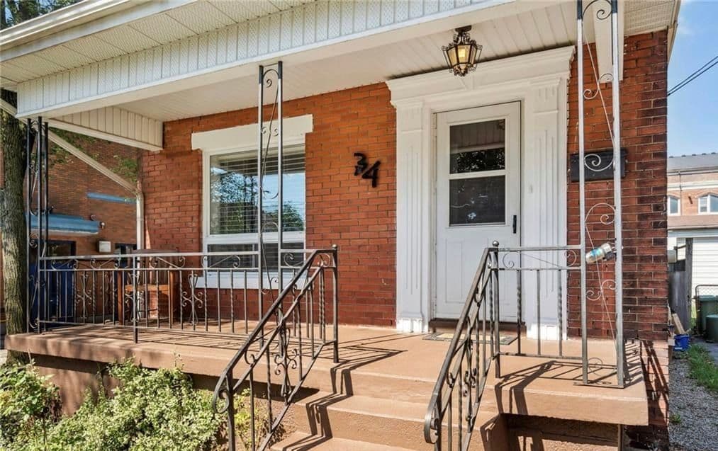 34 Cliff Avenue, Hamilton, ON L8V 2R9