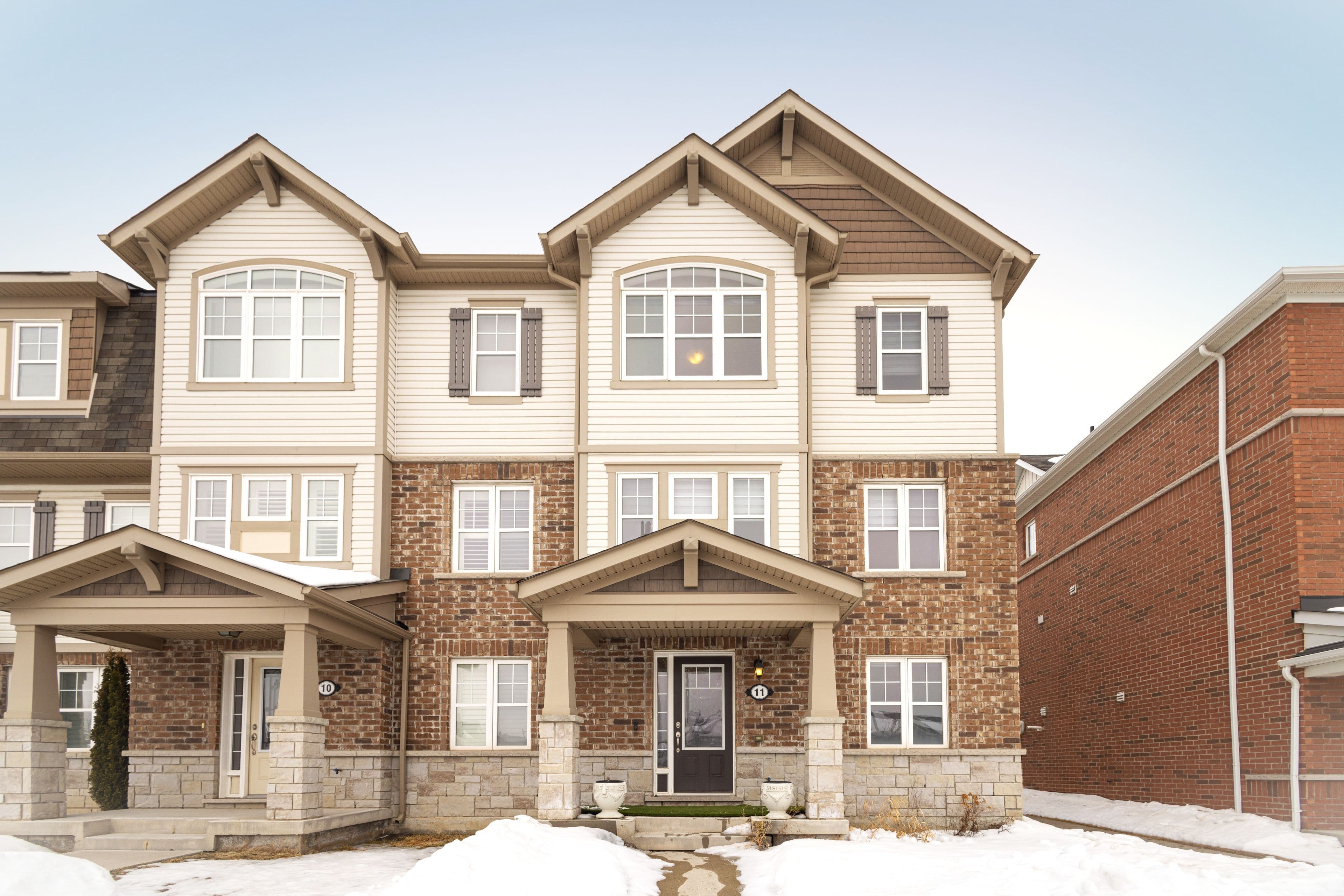 230 Avonsyde Boulevard 11, Hamilton, ON L8B 1T9