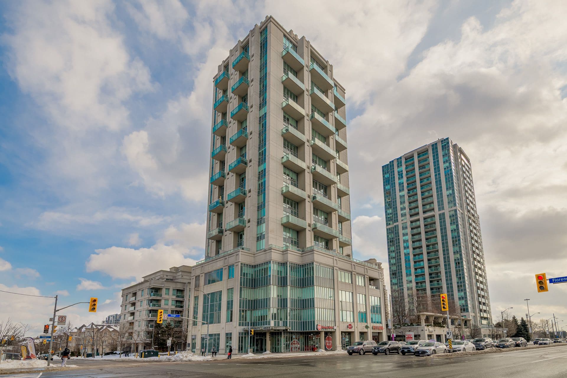 1 Avondale Avenue 909, Toronto C14, ON M2N 7J1