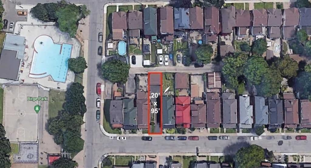 56 St Matthews Avenue, Hamilton, ON L8L 5P3