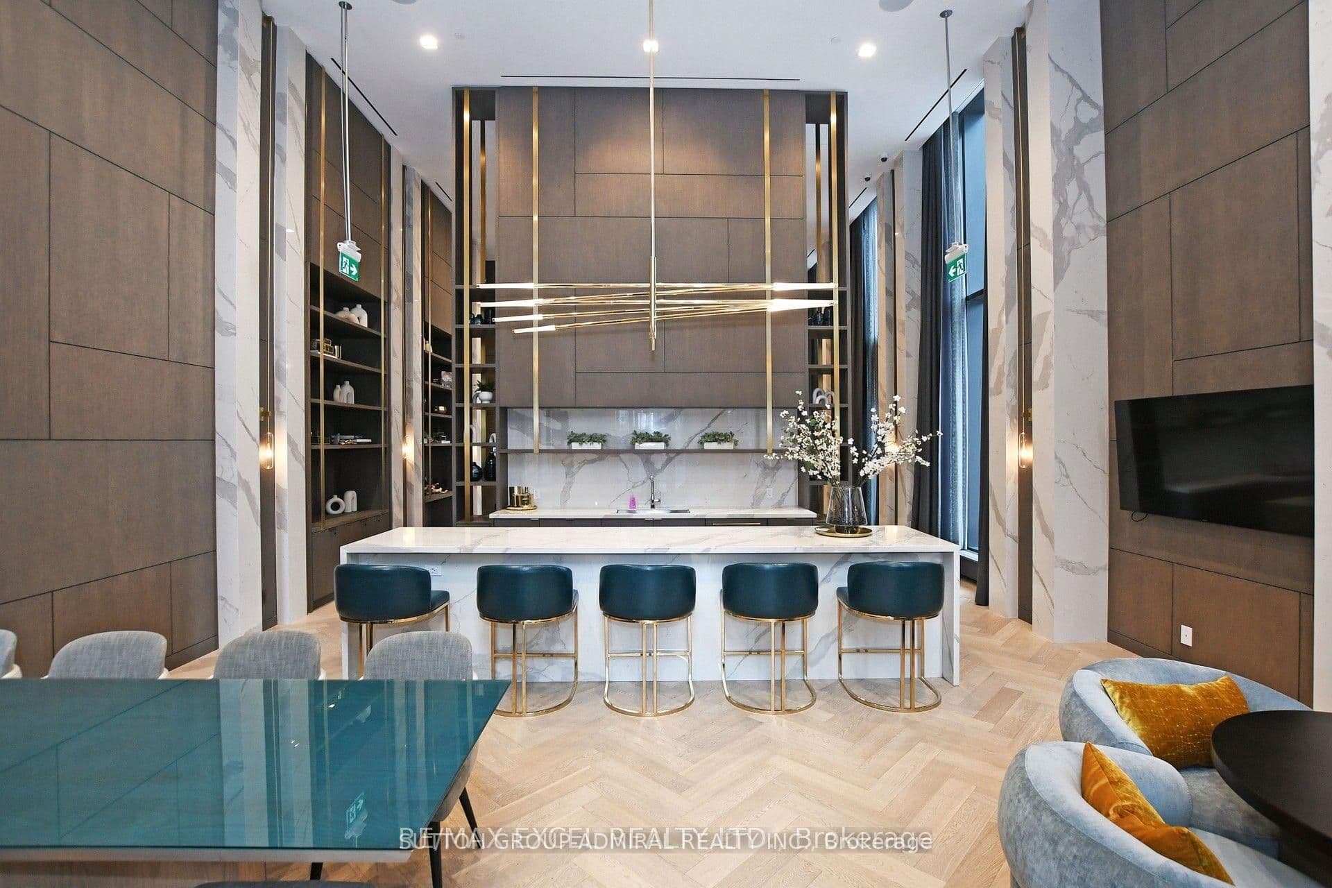 15 Holmes Avenue 3109, Toronto C14, ON M2N 4L8