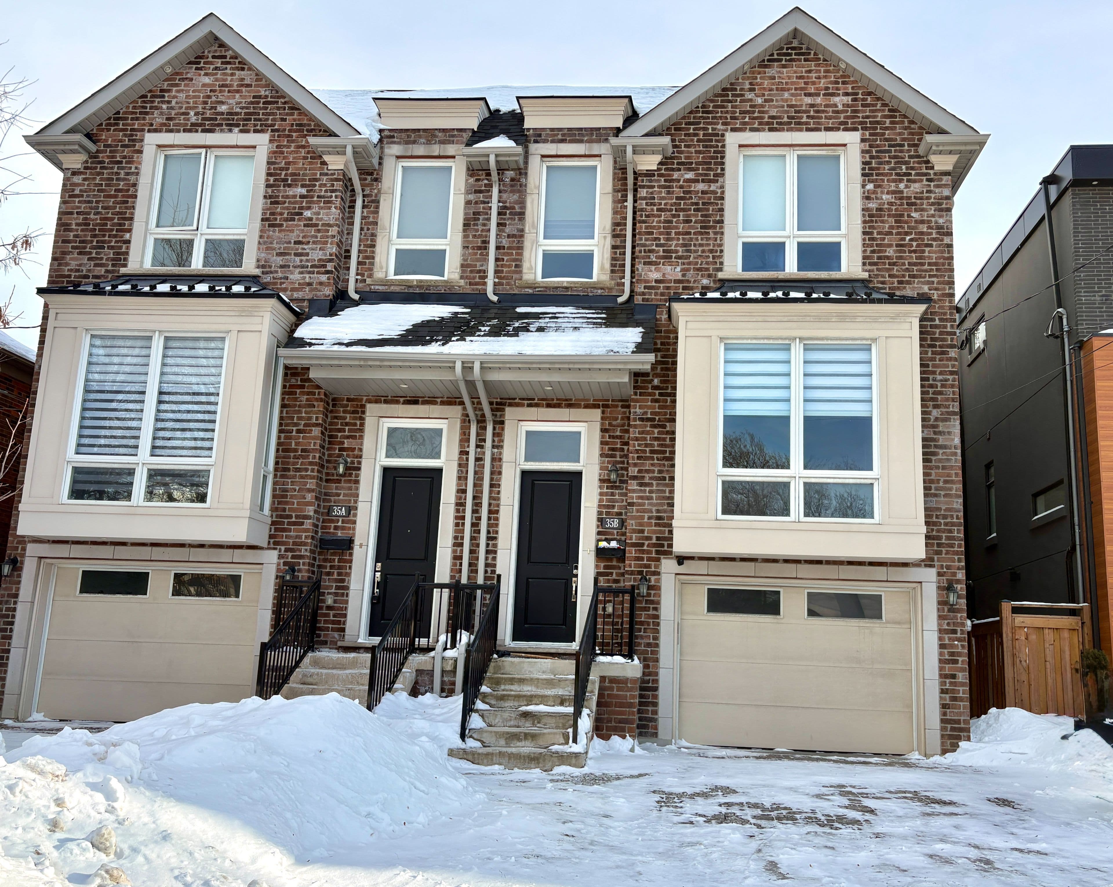 35B Marquette Avenue, Toronto C04, ON M6A 1X8