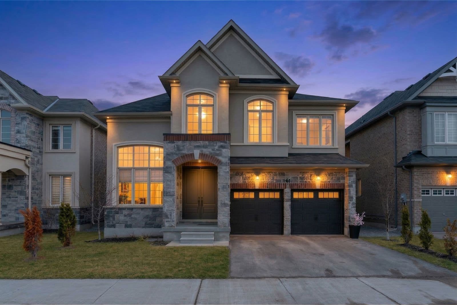 61 Strathgreen Lane, Georgina, ON L4P 0J3