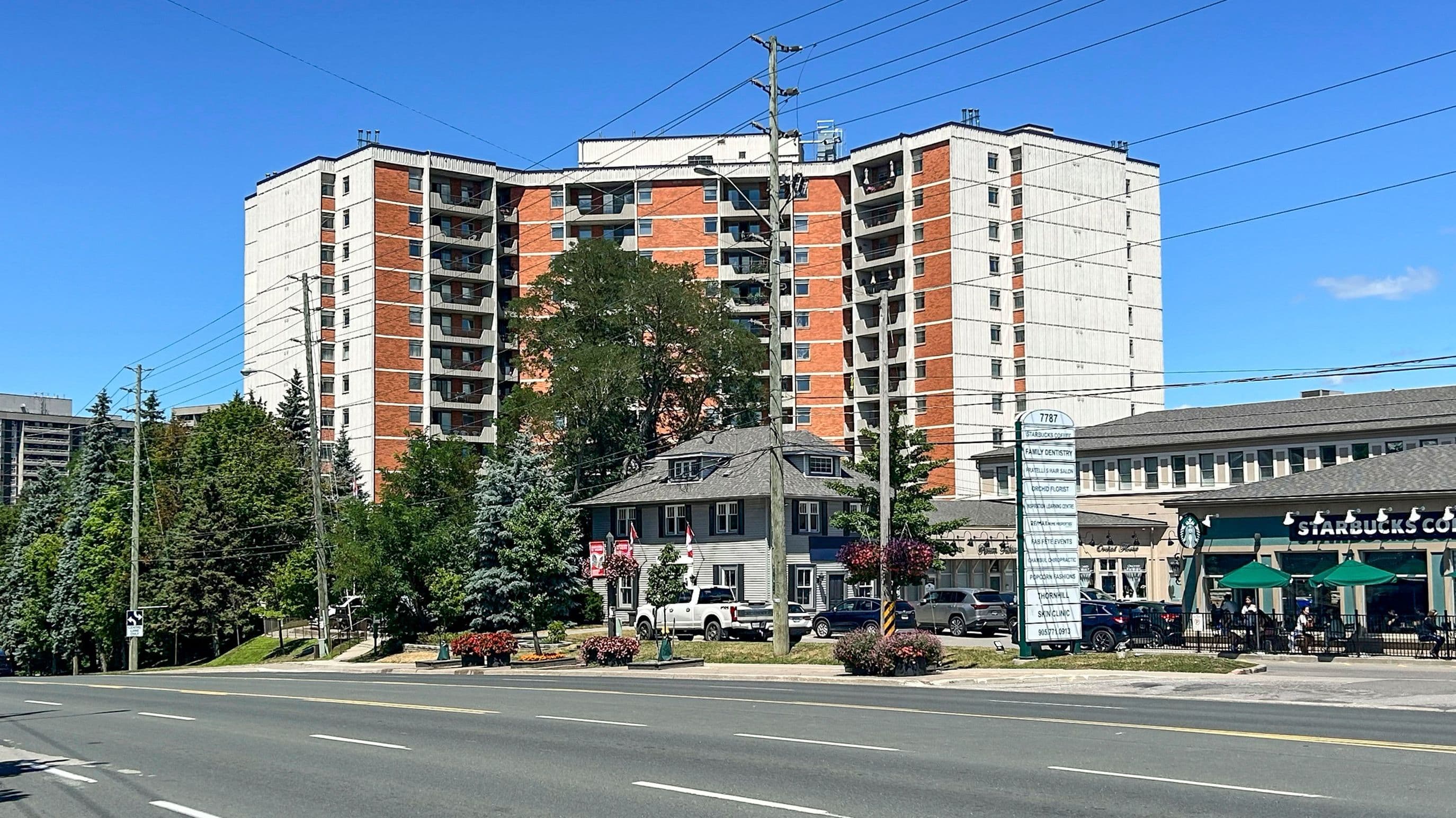 7811 Yonge Street 1106, Markham, ON L3T 4S3