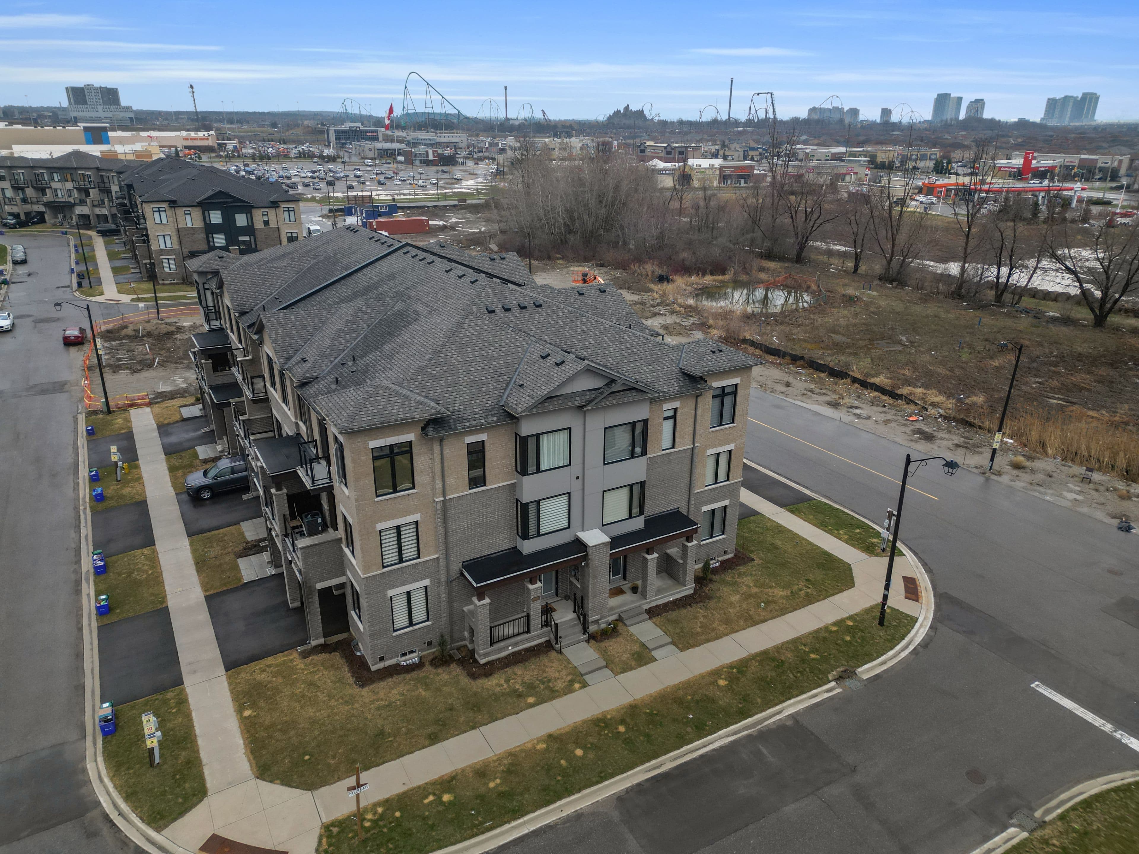 3 Tennant Circle, Vaughan, ON L4H 5L2