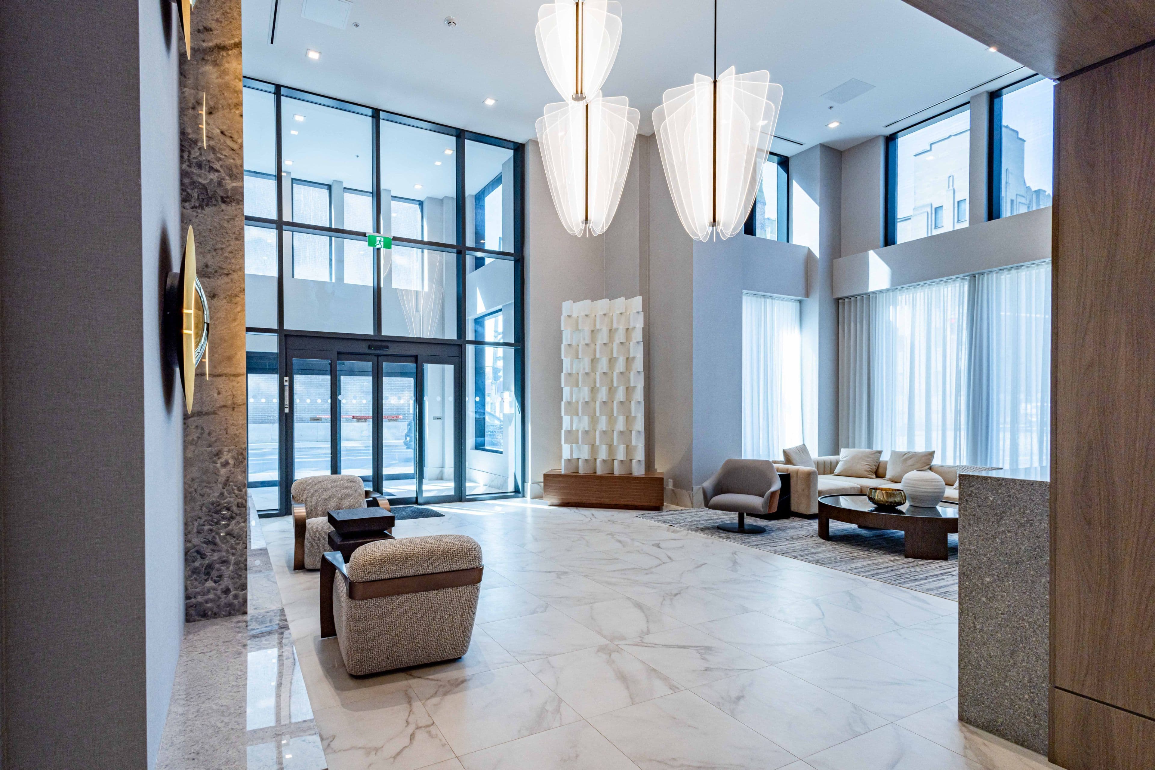 75 James Street S 2703, Hamilton, ON L8P 2T1